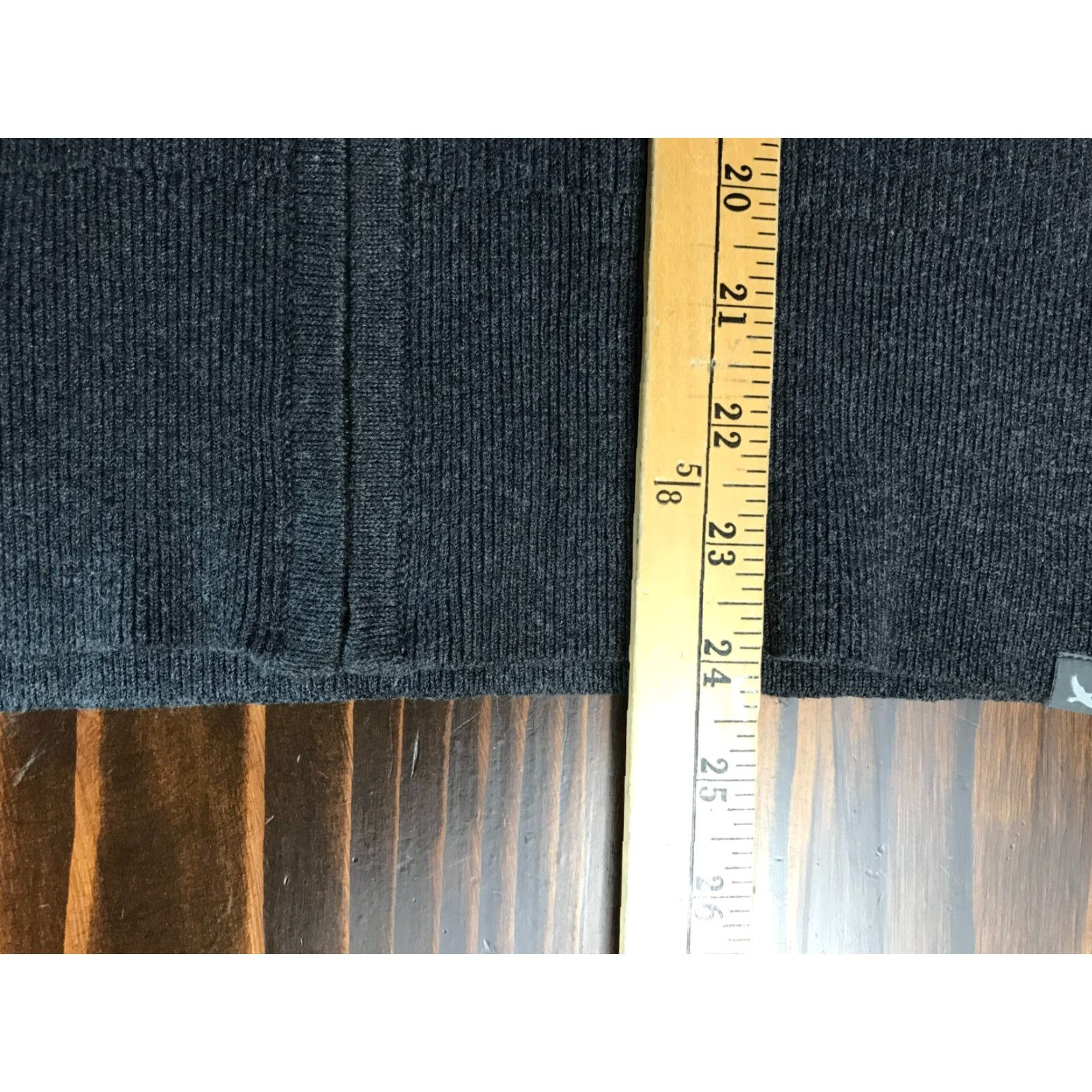 Eddie Bauer Eddie Bauer Sweater Womens Petite Medium Gray Ribbed Full Zip Size M / US 6-8 / IT 42-44 - 4 Thumbnail