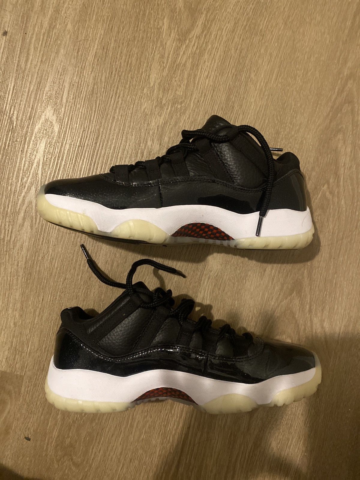Other Jordan 11 Retro Low Size US 9 / EU 42 - 2 Thumbnail