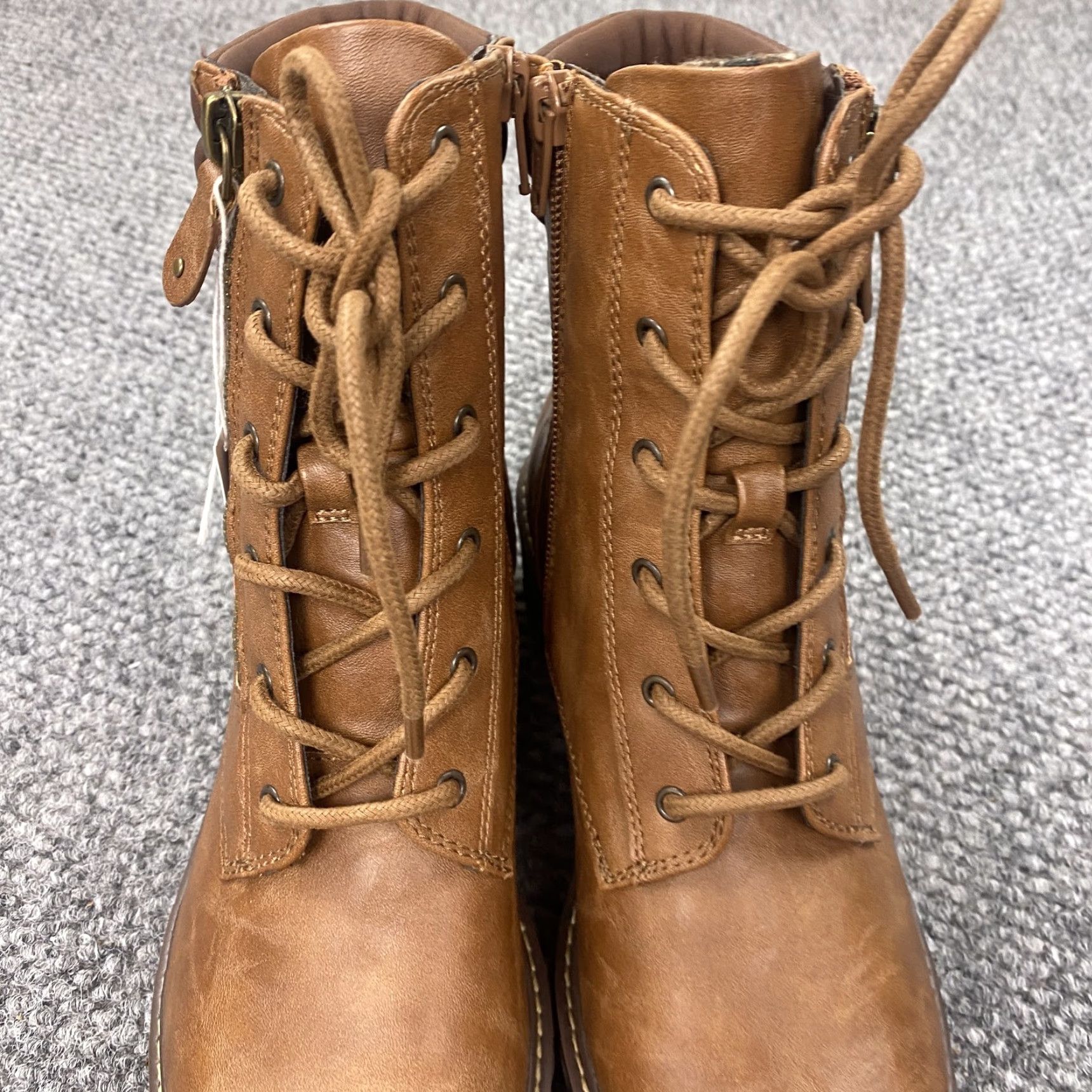 Vintage VINTAGE White Mountain Women's Combat Boots.Size 6.5 Casual Faux Leather Ankle Booties Fall Winter Size US 6.5 / IT 36.5 - 7 Thumbnail