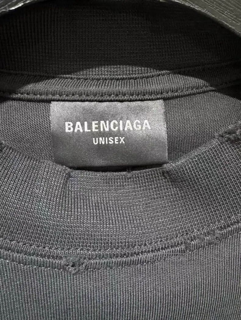 Balenciaga Balenciaga Logo Print Crown Round Neck Short Sleeve T-Shir Size US XS / EU 42 / 0 - 3 Thumbnail