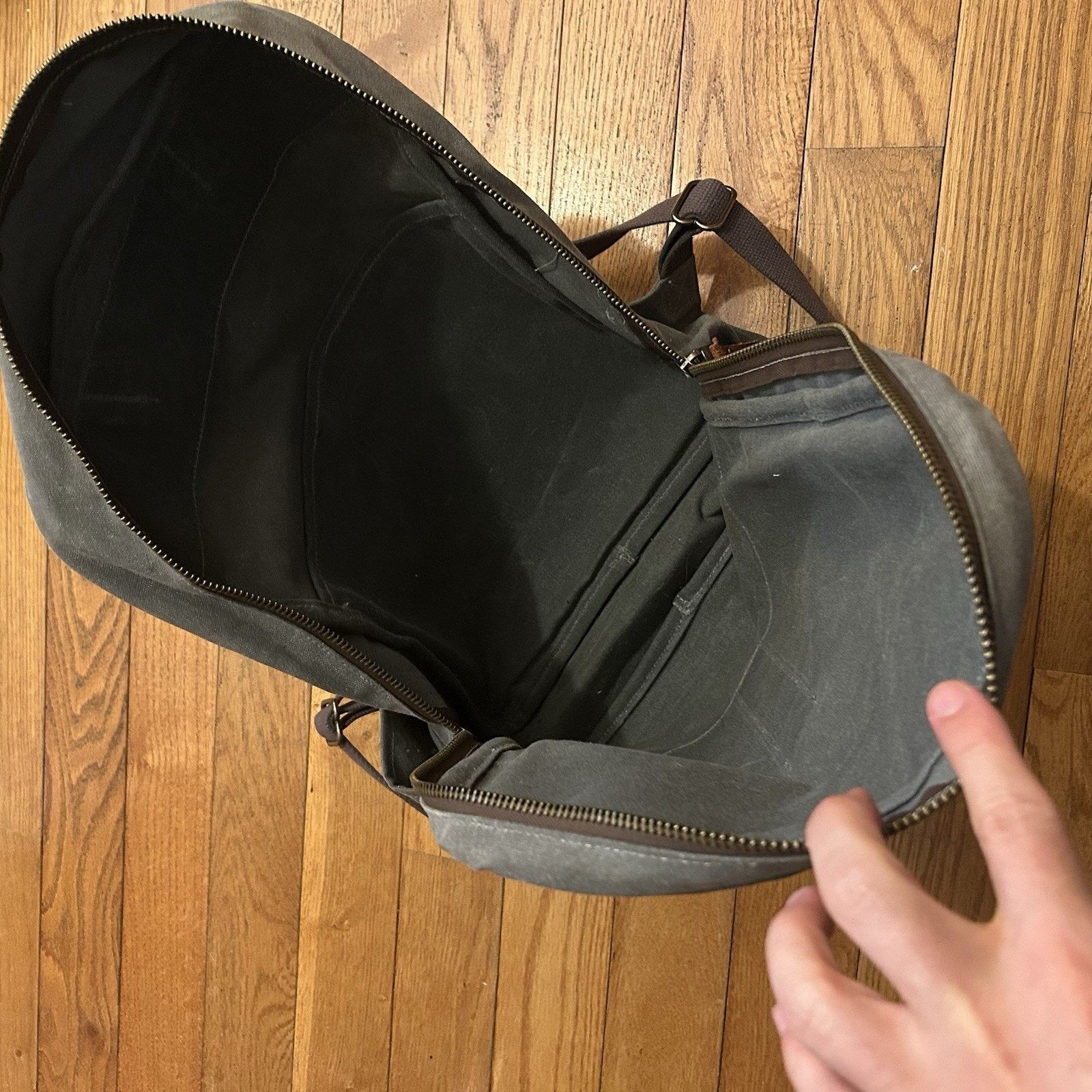 Bradley Mountain Highland Pack Waxed Canvas Snap Hiking Travel Backpack Size ONE SIZE - 4 Thumbnail
