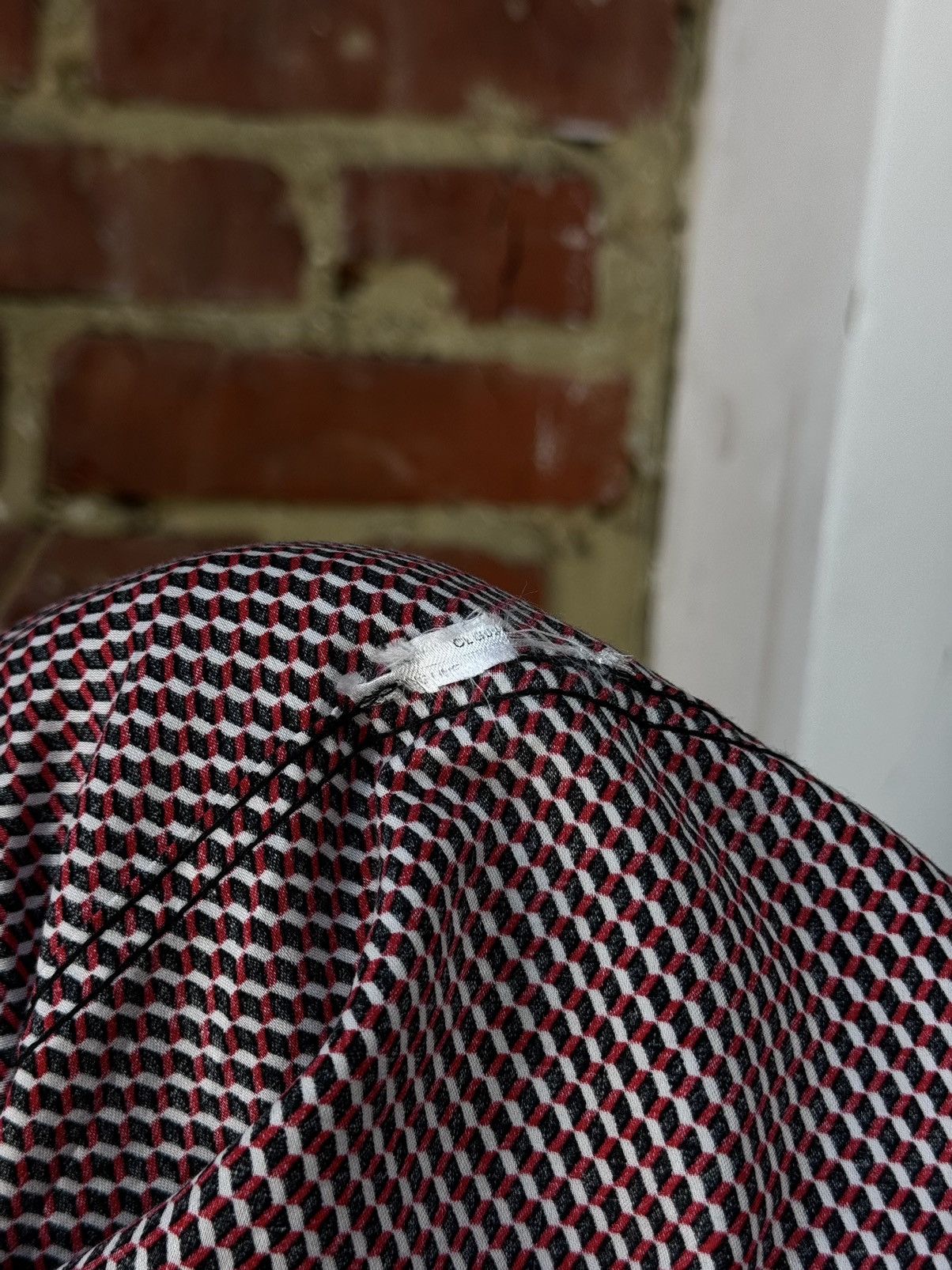 Armani Exchange × Designer ARMANI Exchange Printed Geometric Red Casual Shirt Size US M / EU 48-50 / 2 - 16 Thumbnail