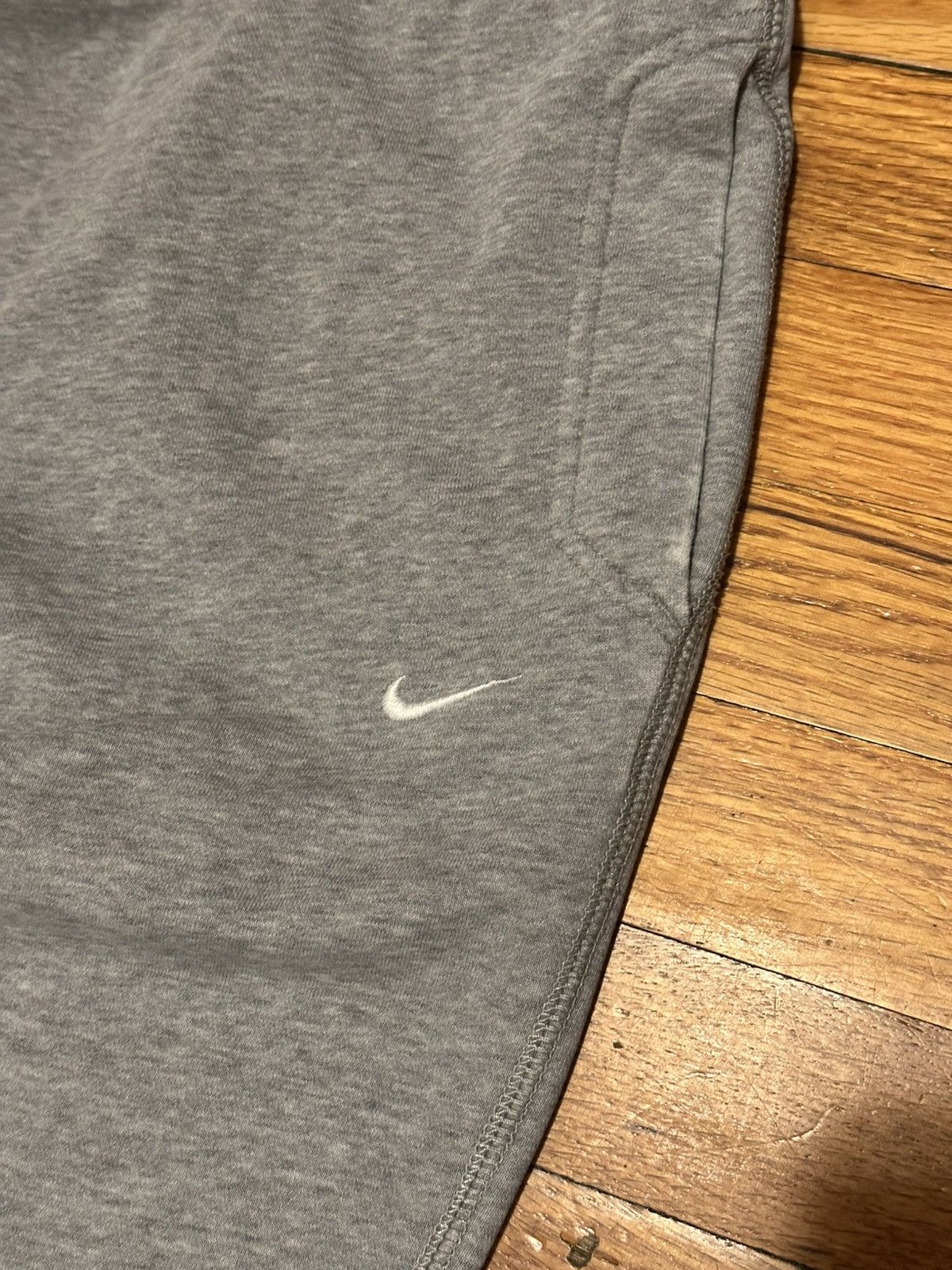 Nike Vintage Nike Grey Fleece Sweatpants Size US 34 / EU 50 - 3 Thumbnail