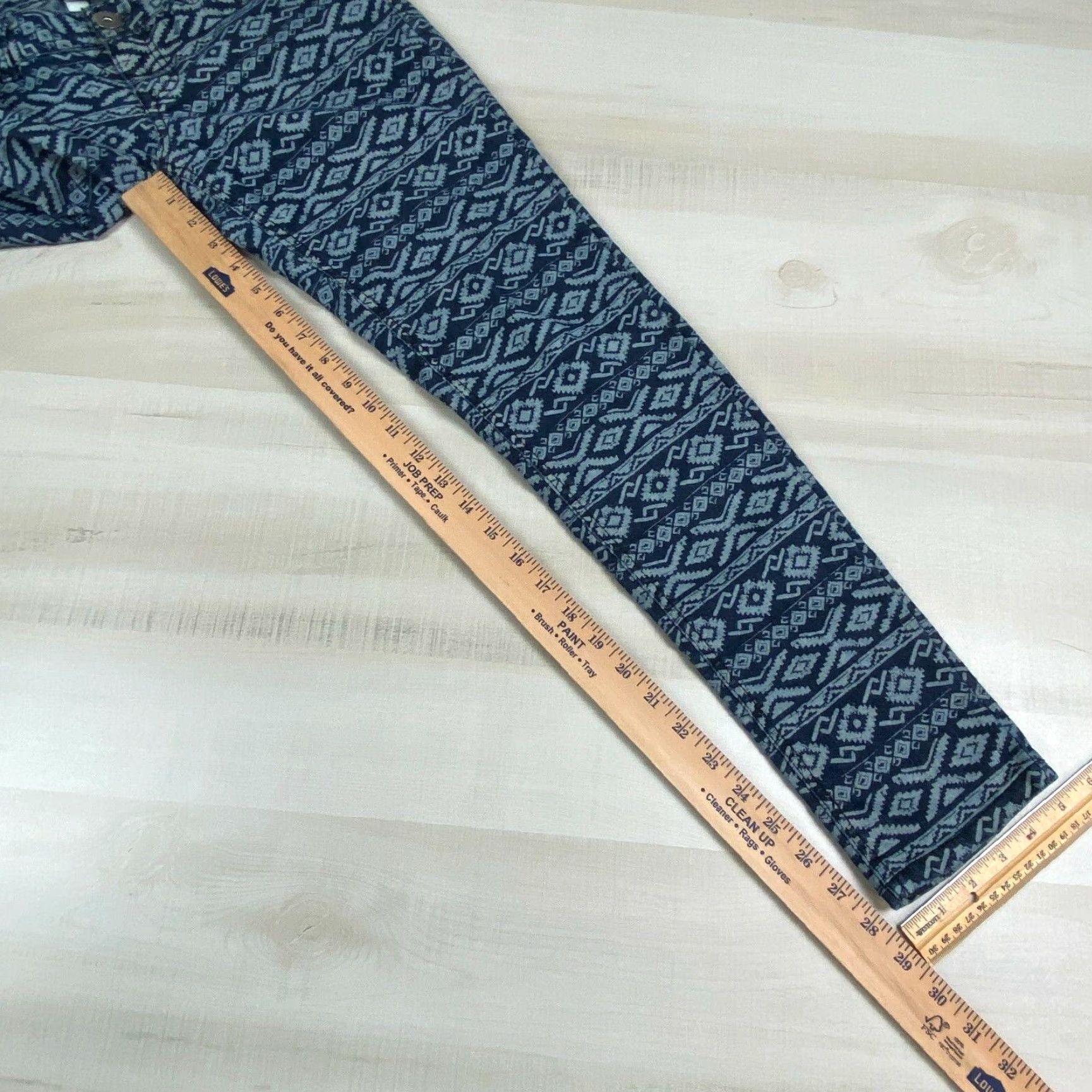 Vintage Mudd Womens Juniors Skinny Jeans 3 Blue Aztec Print Low Rise Stretch Cotton Size 26" / US 2 / IT 38 - 7 Thumbnail