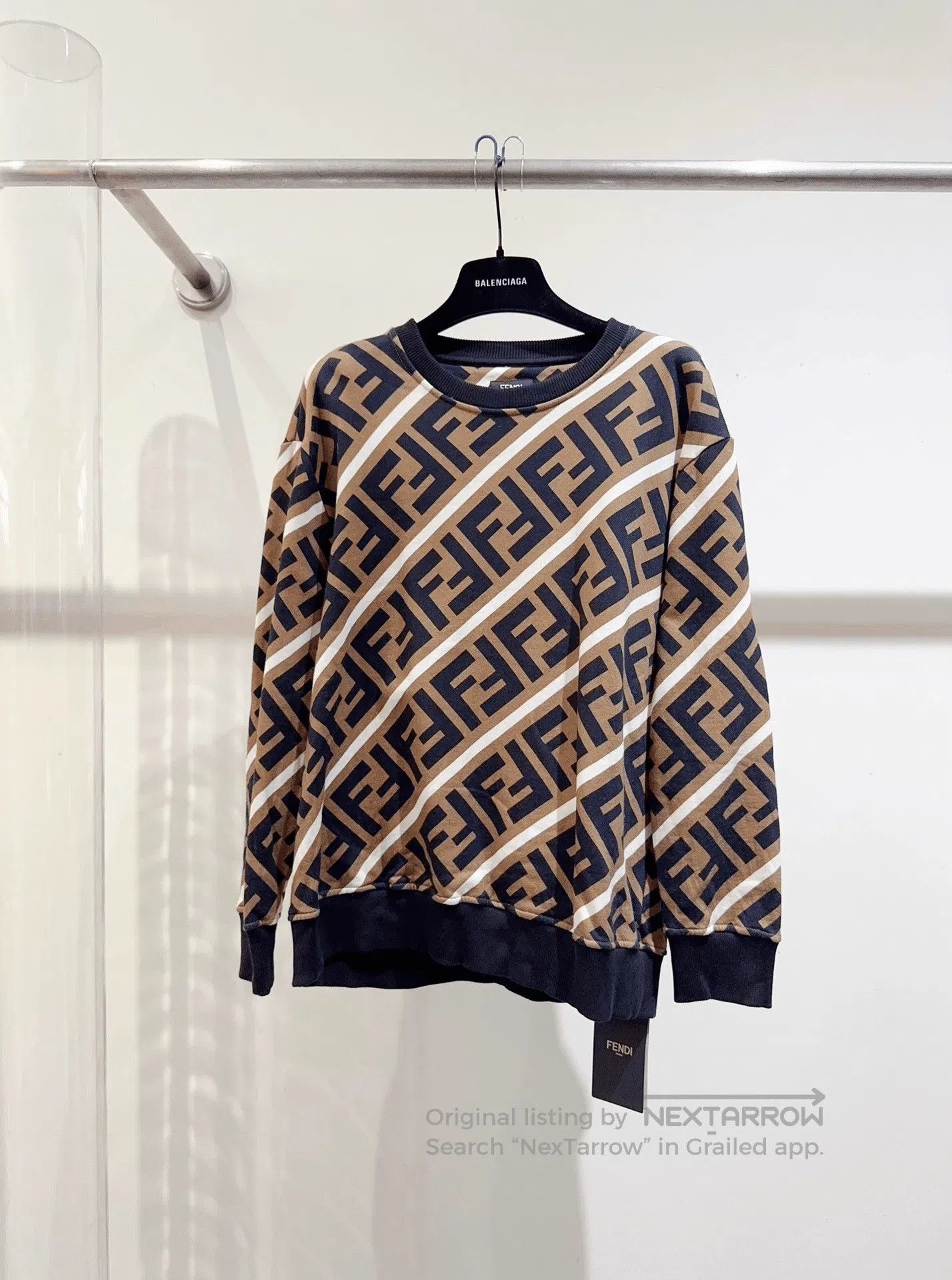 Fendi Fendi Sweatshirt. Size US M / EU 48-50 / 2 - 1 Thumbnail