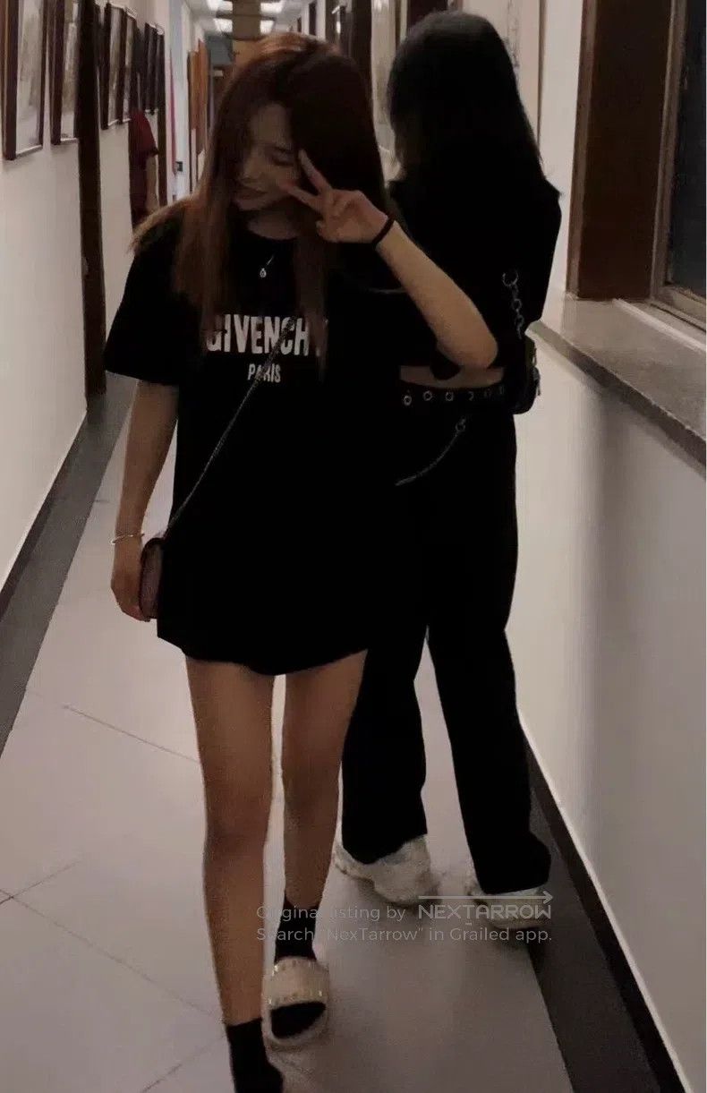 Givenchy Givenchy Black Large Destruction Letter Logo Short Sleeve Size US XXS / EU 40 - 7 Thumbnail
