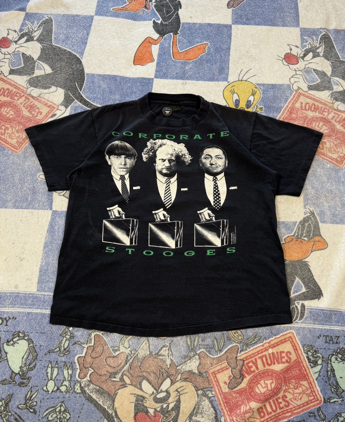 Changes Vintage three stooges “corporate stooges” tee Size US XL / EU 56 / 4 - 1 Thumbnail