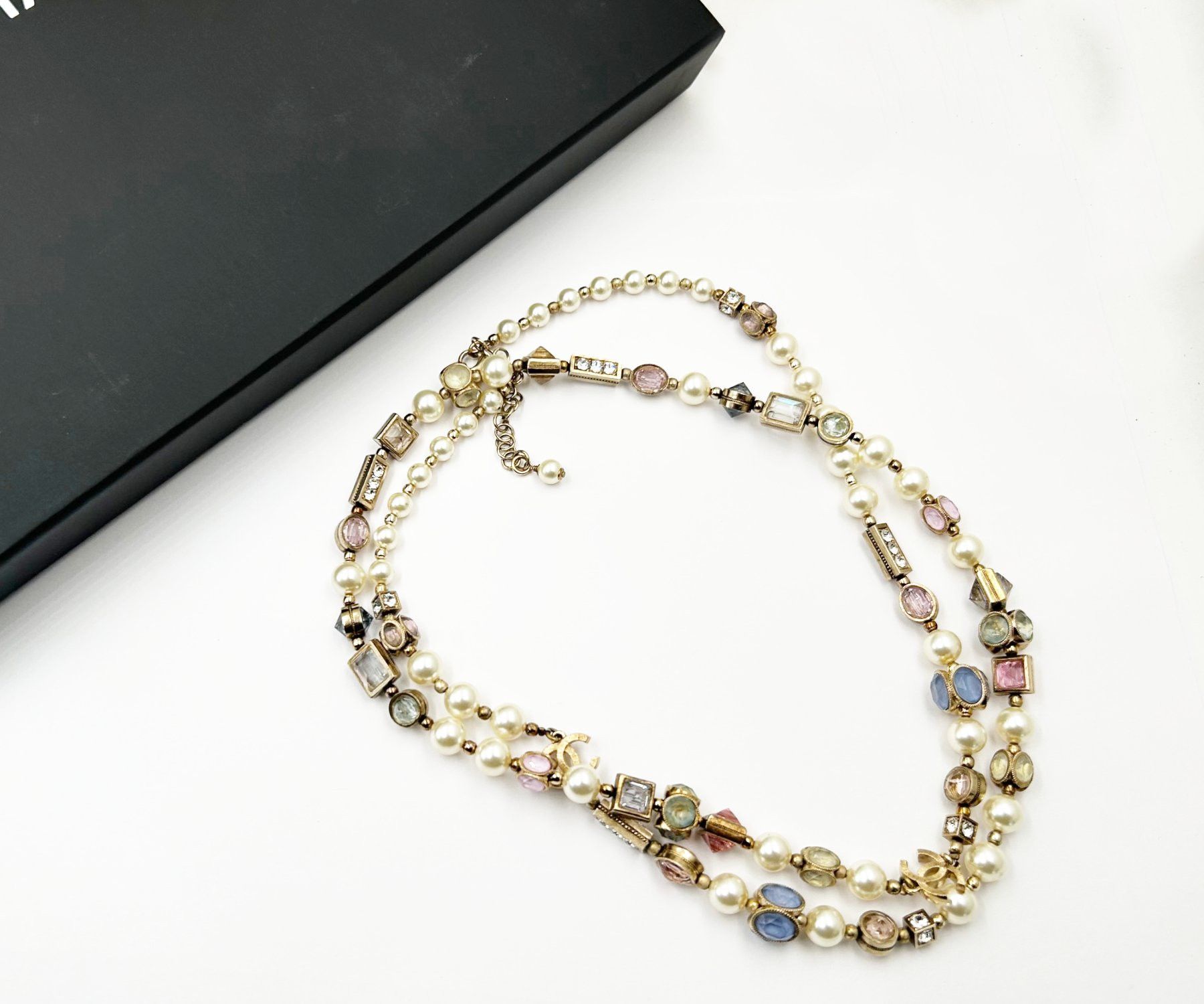 Chanel Chanel Gold CC Pastel Gemstone Long Necklace Size ONE SIZE - 2 Thumbnail
