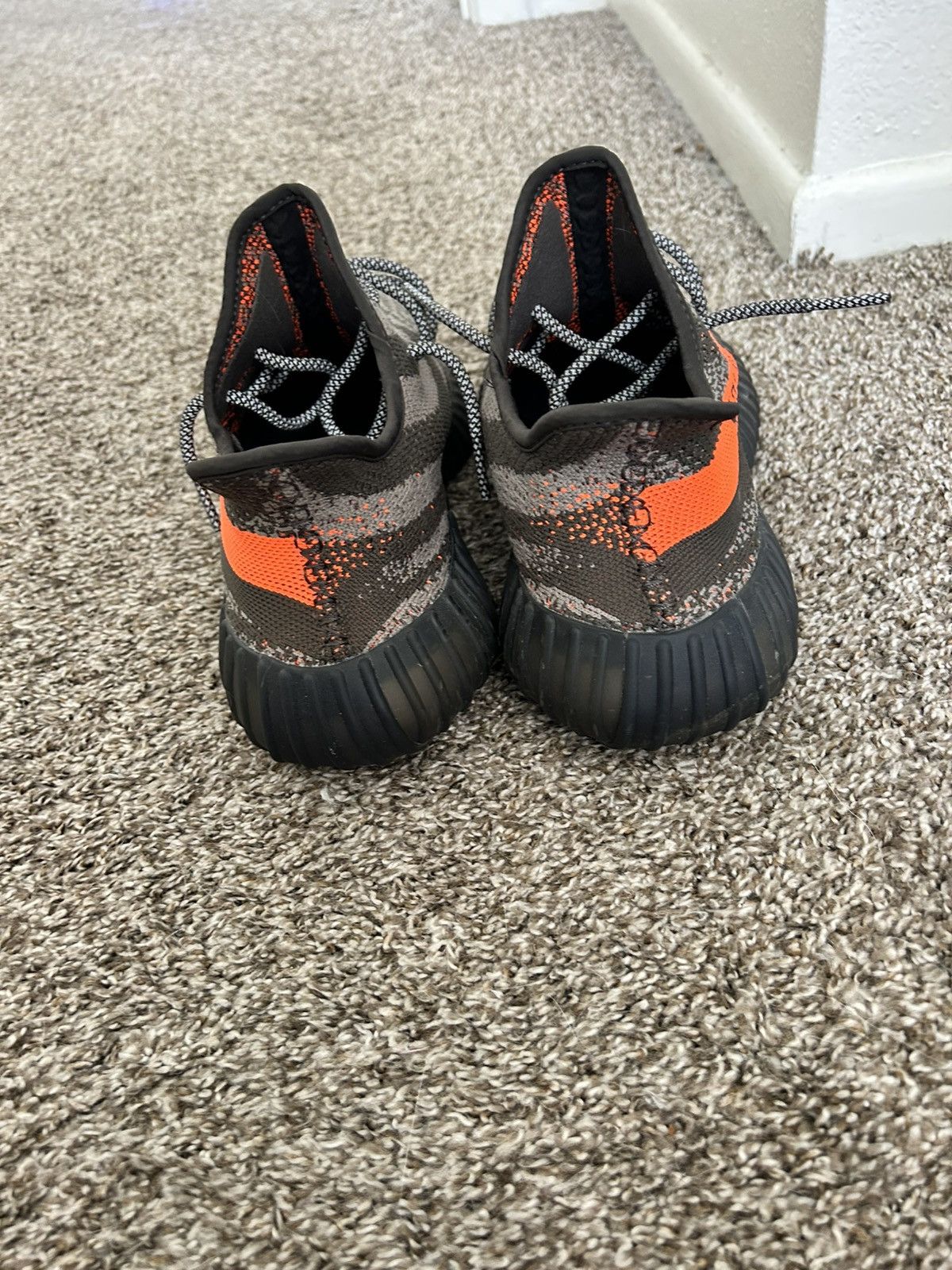 Adidas Yeezy 350 v2 Carbon Beluga Size US 11.5 / EU 44-45 - 5 Thumbnail