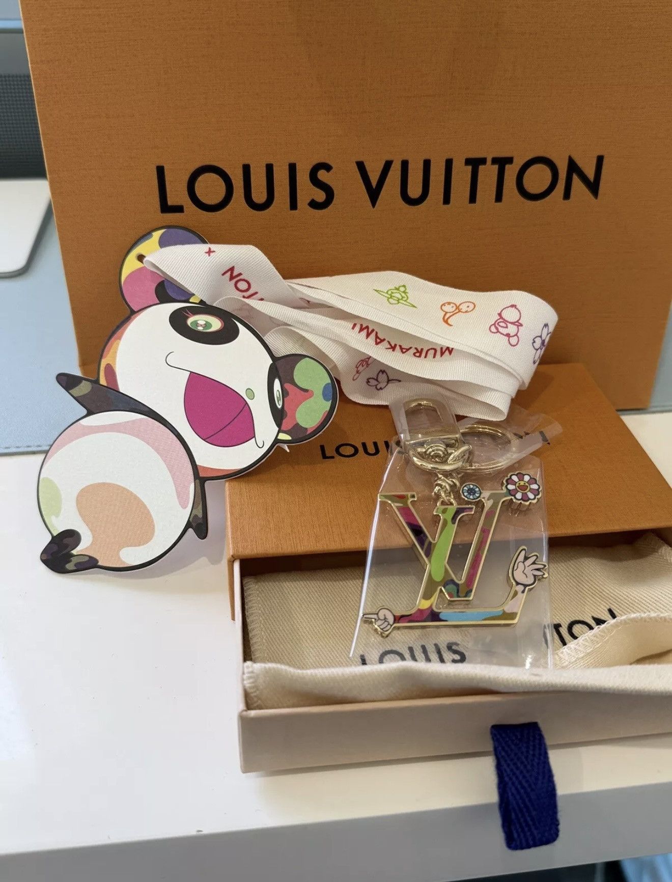 Louis Vuitton × Takashi Murakami Louis Vuitton x Takashi Murakami Keyring Size ONE SIZE - 3 Thumbnail