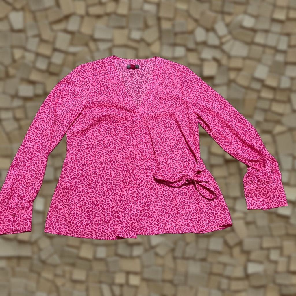 Vince Camuto Vince Camuto Blouse Women's XS Pink Floral Long Sleeve Button Up NWT Size XS / US 0-2 / IT 36-38 - 1 Thumbnail