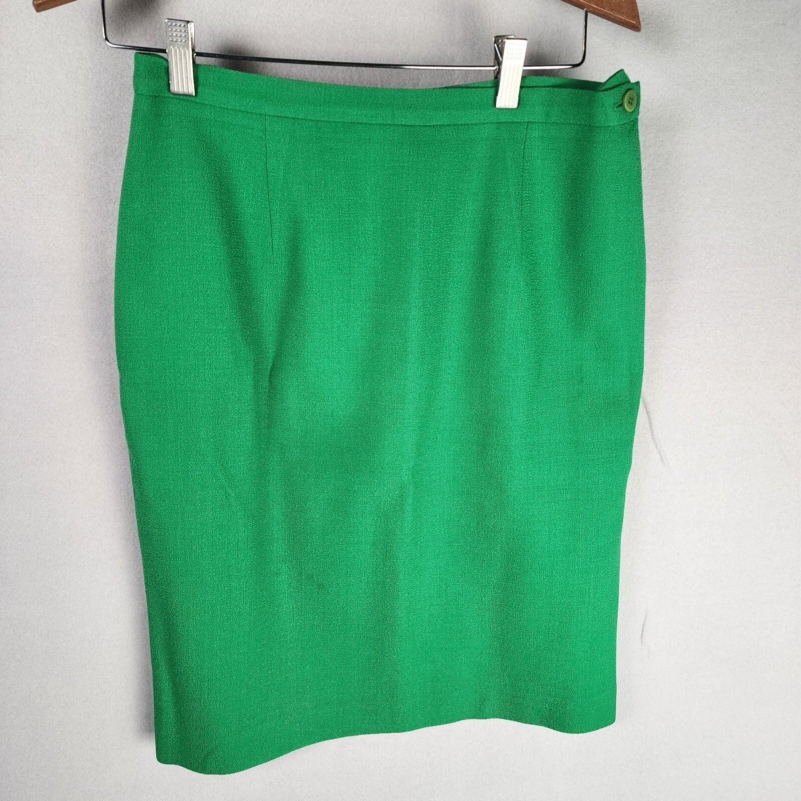Jones New York Jones New York Bright Green Skirt Size 10 100% Wool 24" Size 32" / US 10 / IT 46 - 1 Thumbnail