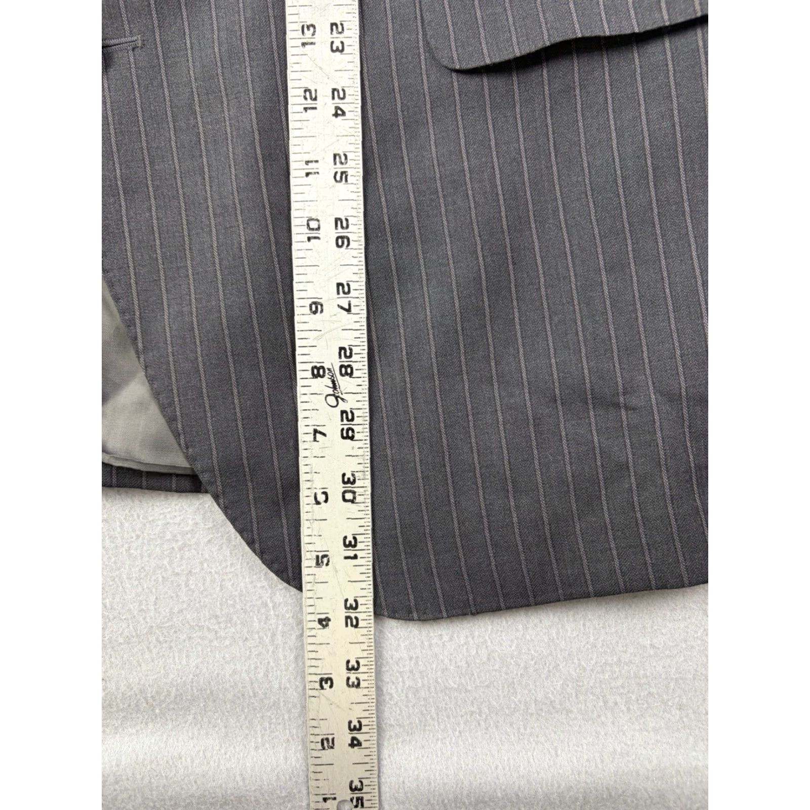 Peter Millar VINTAGE Peter Millar Blazer Jacket Men’s 44 Regular Wool Striped Gray Two-Button Sports 2 Piece Chest 44 in Mens Size 44R - 7 Thumbnail