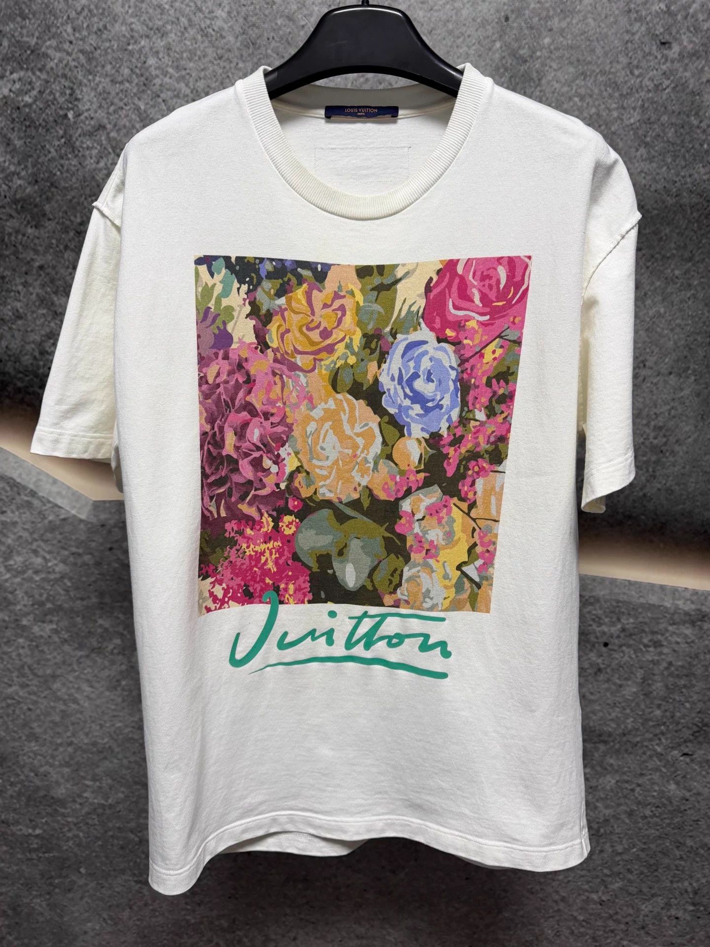 Louis Vuitton Louis Vuitton floral print short-sleeve T-shirt white L Size US L / EU 52-54 / 3 - 1 Thumbnail