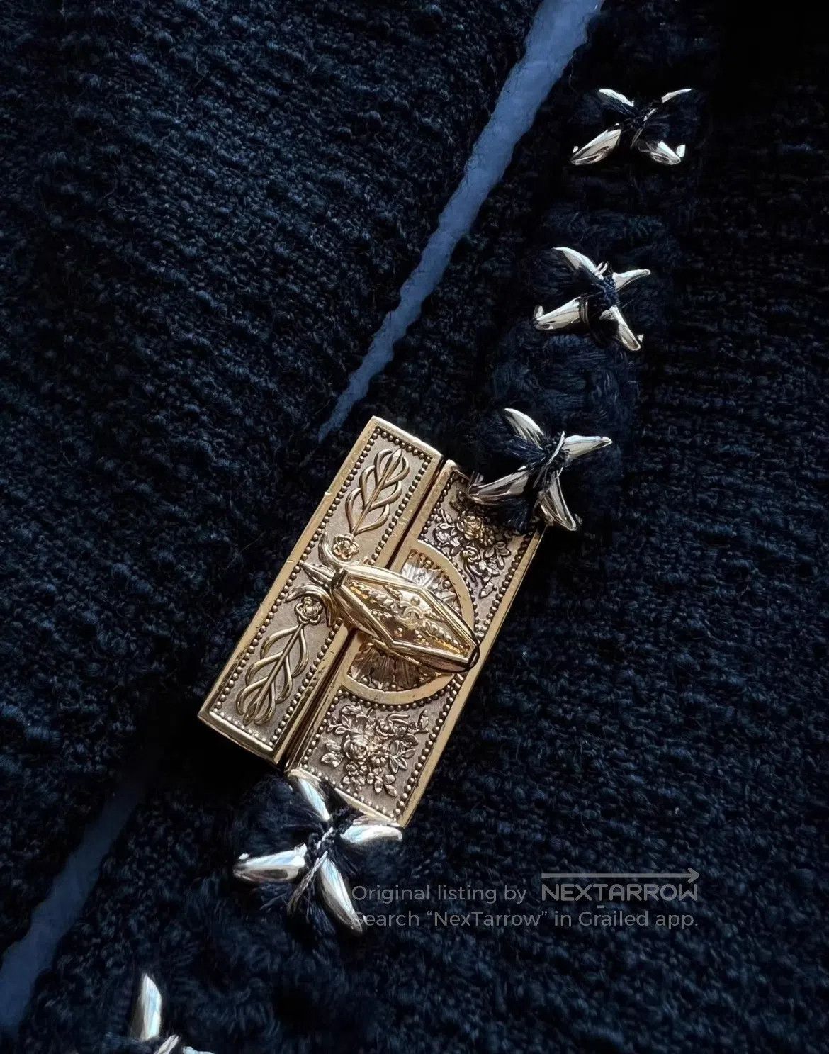Chanel Chanel size 34 Metropolitan Black Gold Edged Coarse Wool Kn Size S / US 4 / IT 40 - 6 Thumbnail