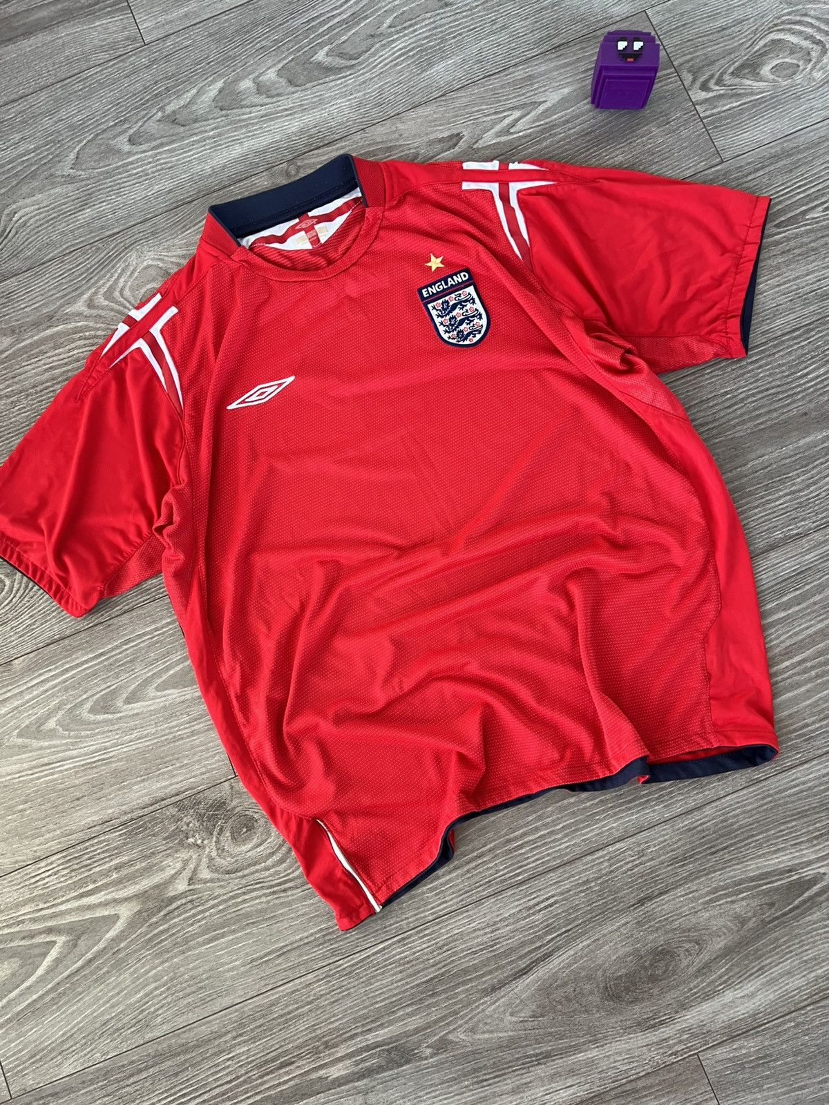 Umbro ‼️VINTAGE 2004/06‼️Umbro England Team Football Official Tee Size US XL / EU 56 / 4 - 4 Thumbnail