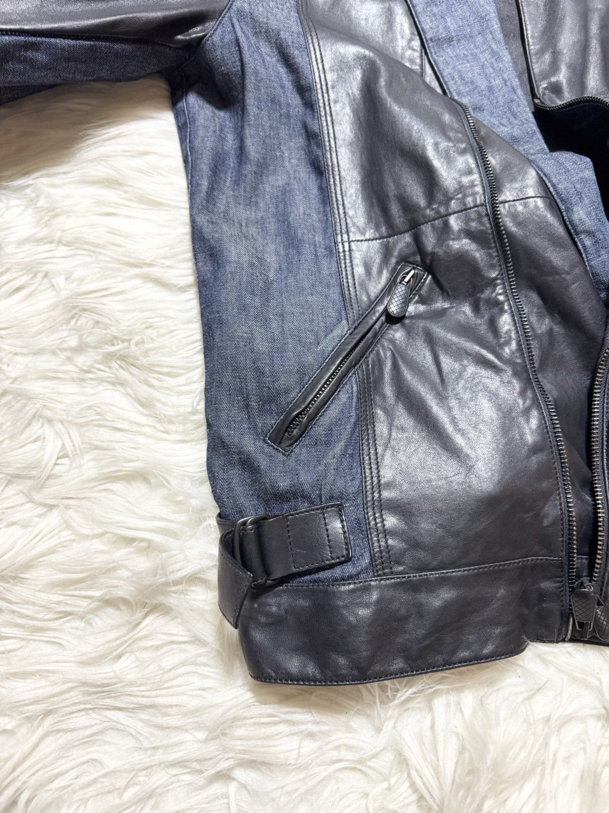 Bottega Veneta Bottega Veneta denim leather jacket size 50 black blue Size US M / EU 48-50 / 2 - 13 Thumbnail
