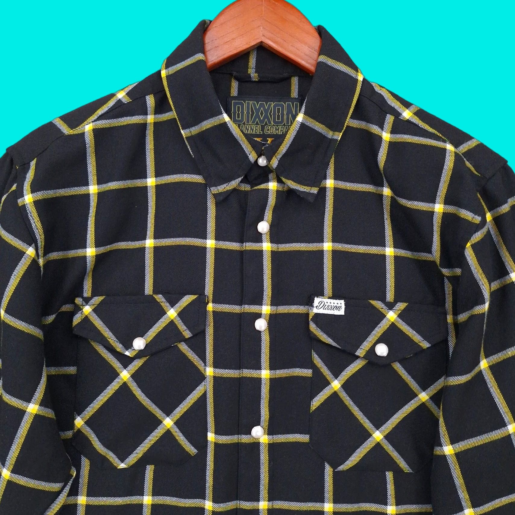 Vogue Dixxon Shirt Mens M Black Plaid Flannel Button-Up Long Sleeve Vogue Tyres Size US M / EU 48-50 / 2 - 1 Thumbnail