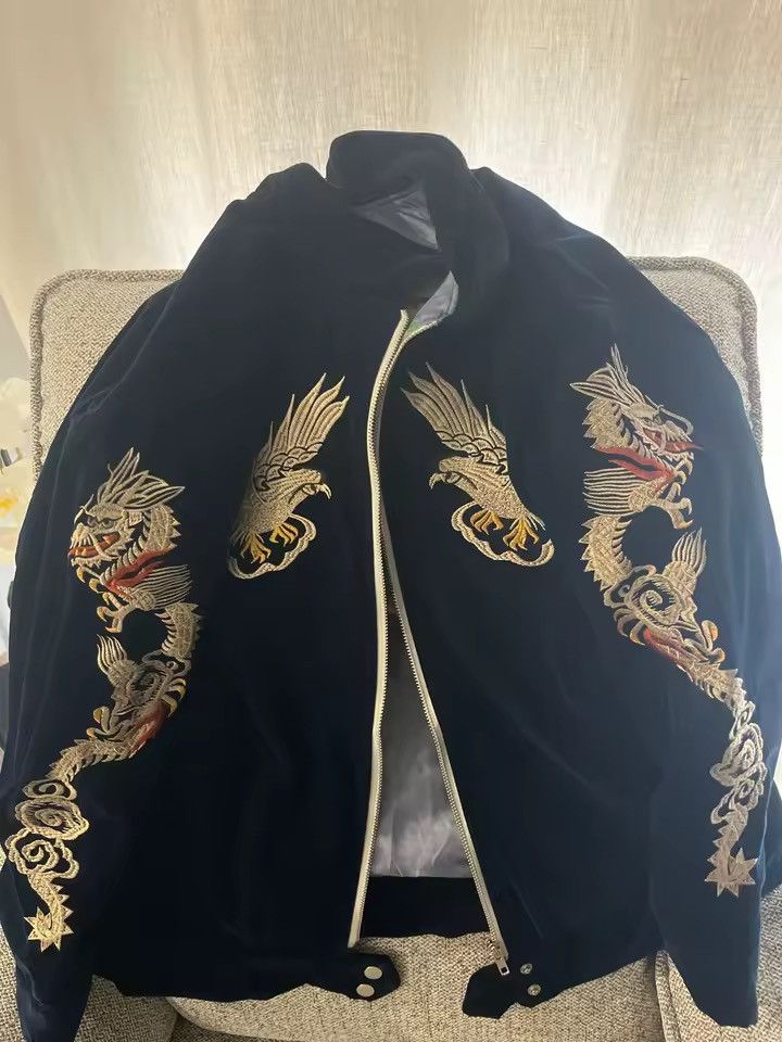 Vintage Sukajan Japanise Velvet Eagle & Dragon Embroidery jacket Size US L / EU 52-54 / 3 - 2 Thumbnail