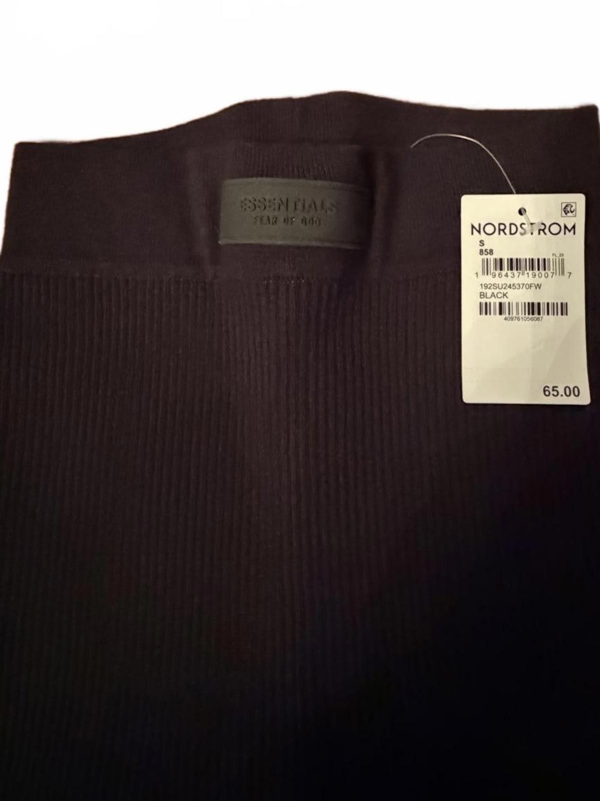 Other Fear of God Essentials Logo-Patch Ribbed Biker Shorts Size ONE SIZE - 3 Thumbnail