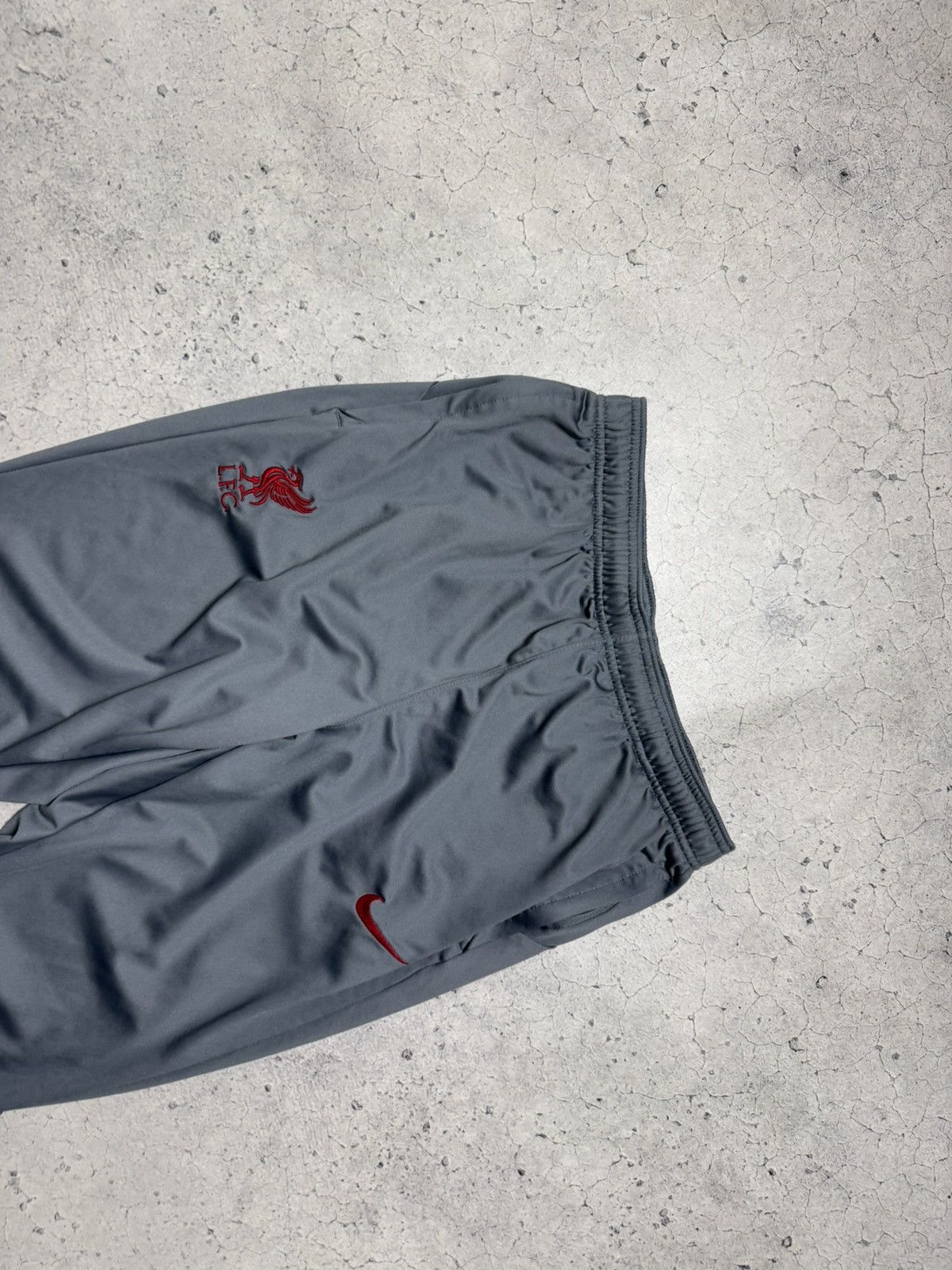 Nike Nike FC Liverpool Football Track Suit Zip Hoodie & Pants Size US L / EU 52-54 / 3 - 14 Thumbnail