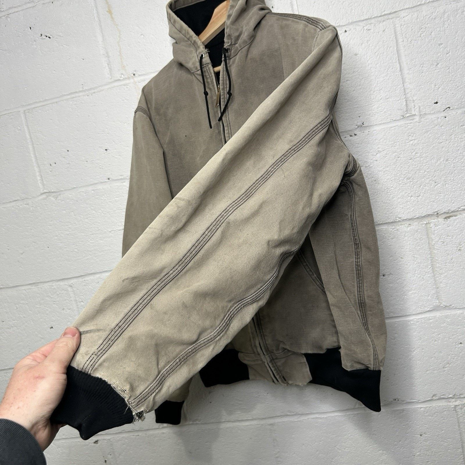 Carhartt Faded Vintage Carhartt Thermal Hooded Active Jacket “Black” Size US S / EU 44-46 / 1 - 10 Thumbnail