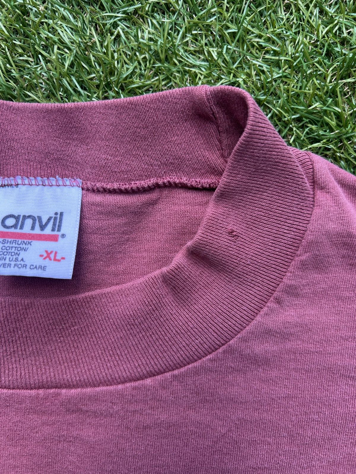 Vintage Vintage 2004 Manchester Road Race Red Long Sleeve T-Shirt Size US L / EU 52-54 / 3 - 6 Thumbnail