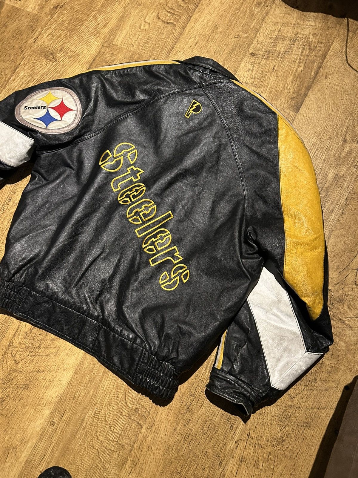 Pro Player Vintage Pittsburgh Steelers Leather Jacket by Pro Player NFL Size US L / EU 52-54 / 3 - 10 Thumbnail