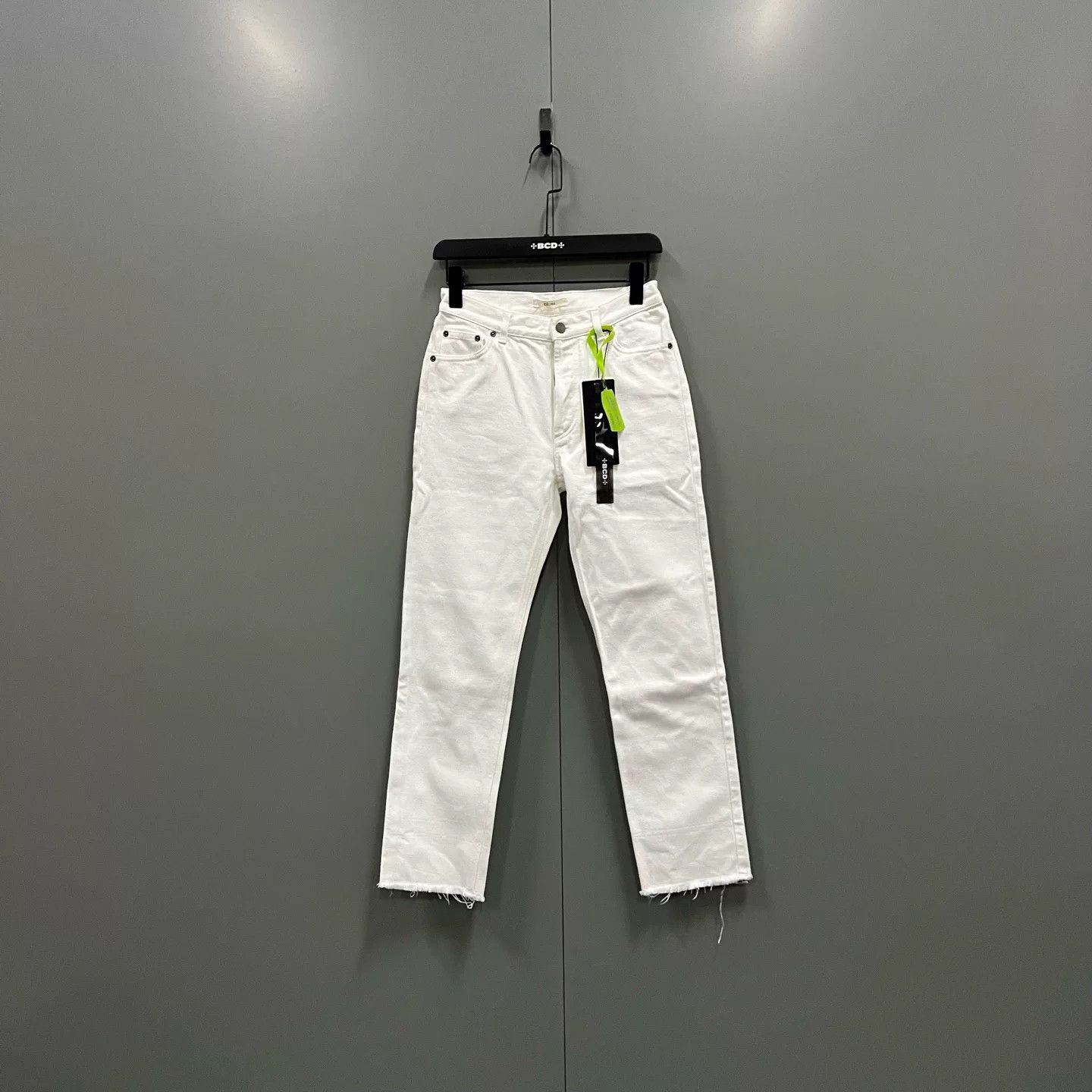 Celine Celine White Denim Pants Size 36 Size 36" / US 14 / IT 50 - 1 Thumbnail