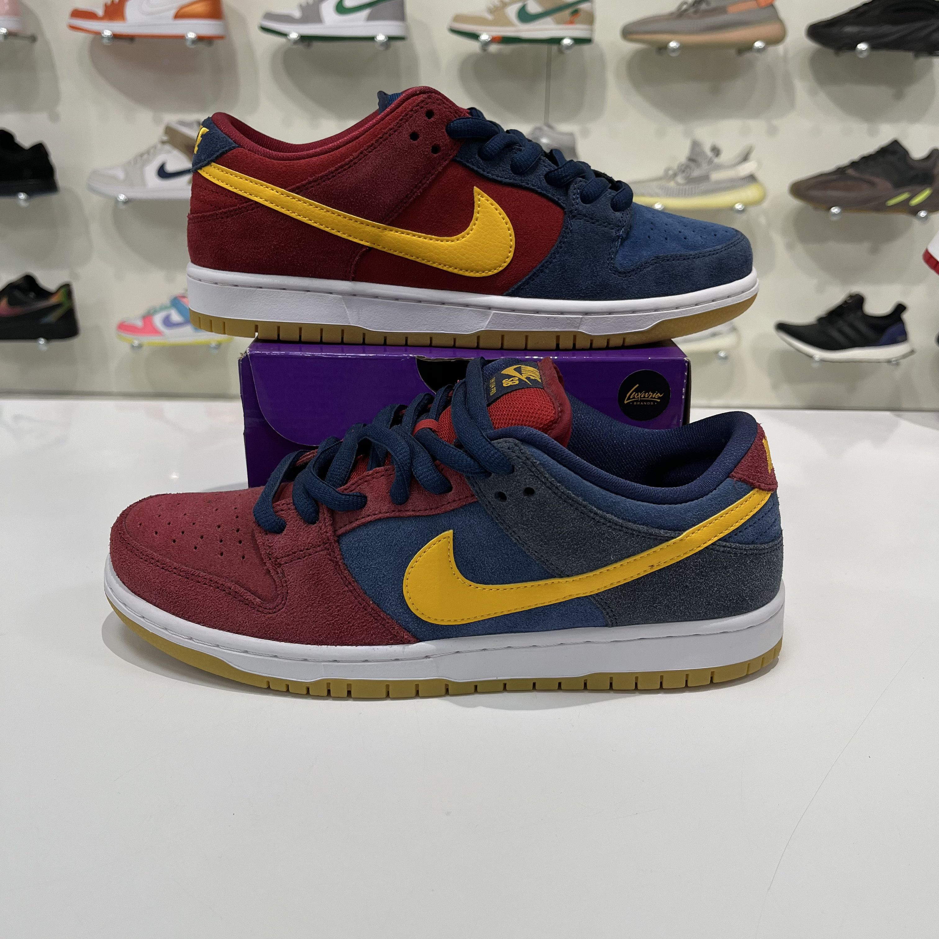 Nike SB Nike SB Dunk Low Barcelona Size US 9 / EU 42 - 1 Thumbnail