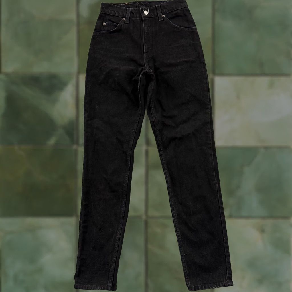 Levi's VINTAGE Levi's Jeans 950 Womens 3 Black Denim Tapered Leg 90s Relaxed Orange Tab Levi's 550 Womens Distressed? No, keep exact words: Size 26" / US 2 / IT 38 - 1 Thumbnail