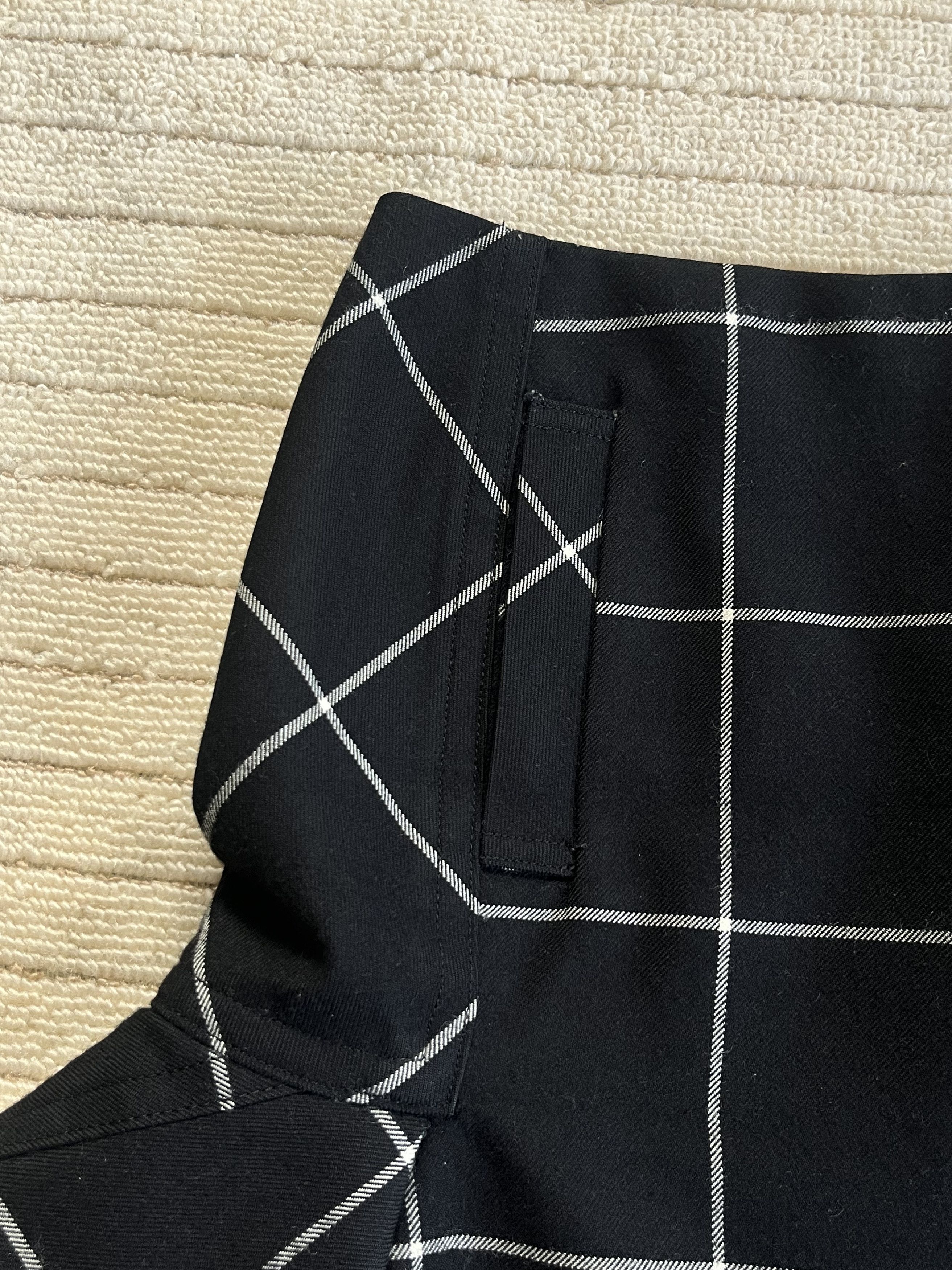 Sacai Sacai mid length black skirt Size 26" / US 2 / IT 38 - 3 Thumbnail
