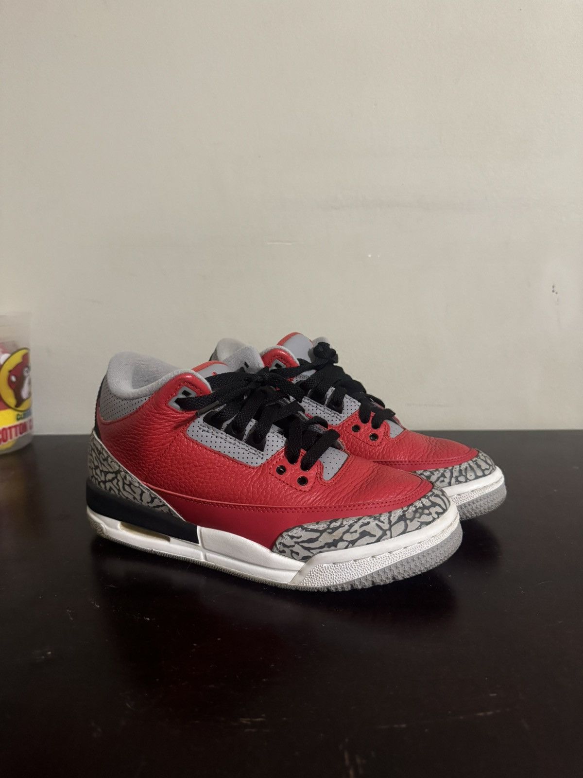 Jordan 3 Unite Size 5.5y/7w