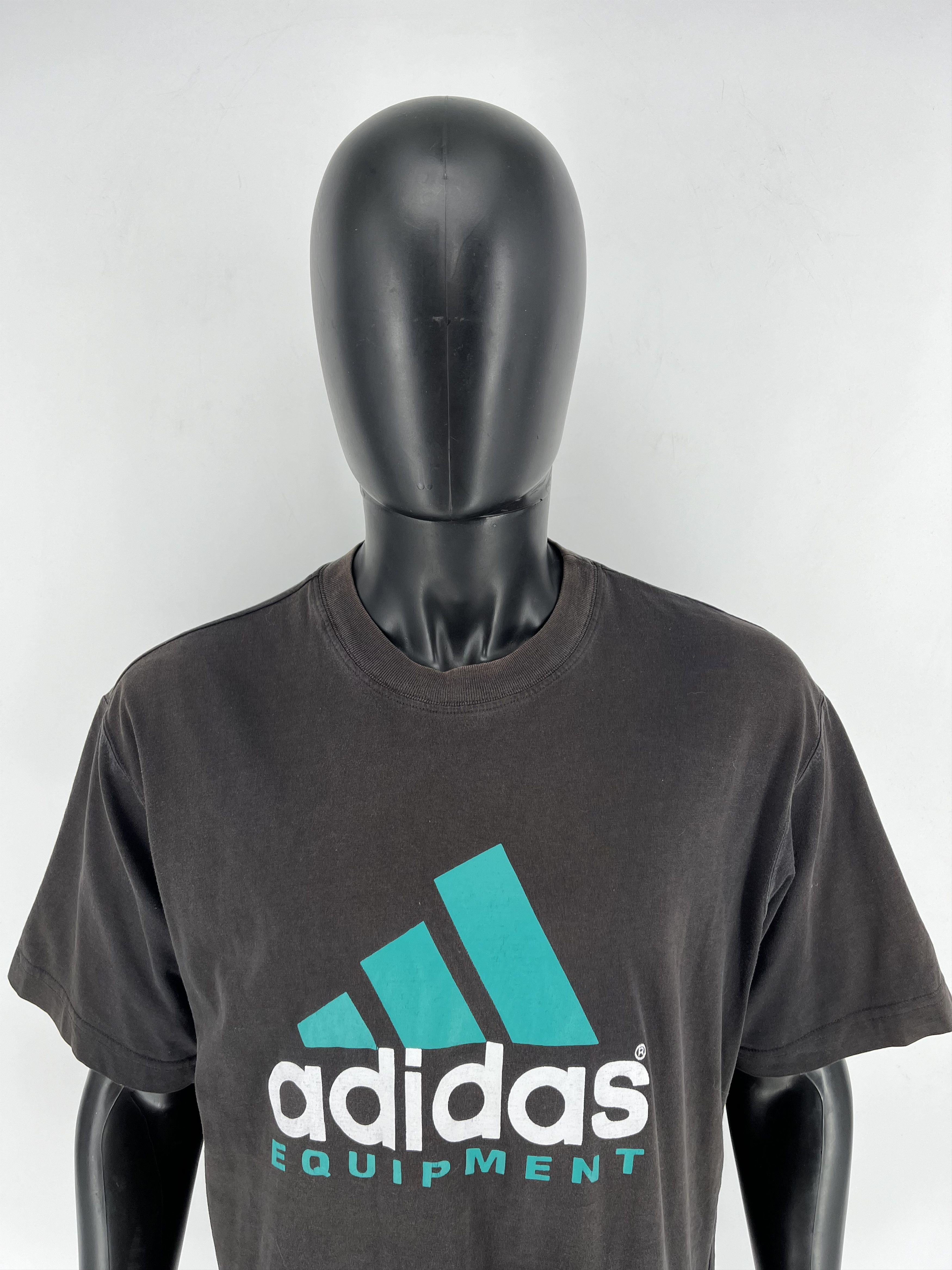 Adidas Adidas Equipment Vintage 90s Faded Sun Spell Out Tshirt Y2K Size US L / EU 52-54 / 3 - 9 Thumbnail