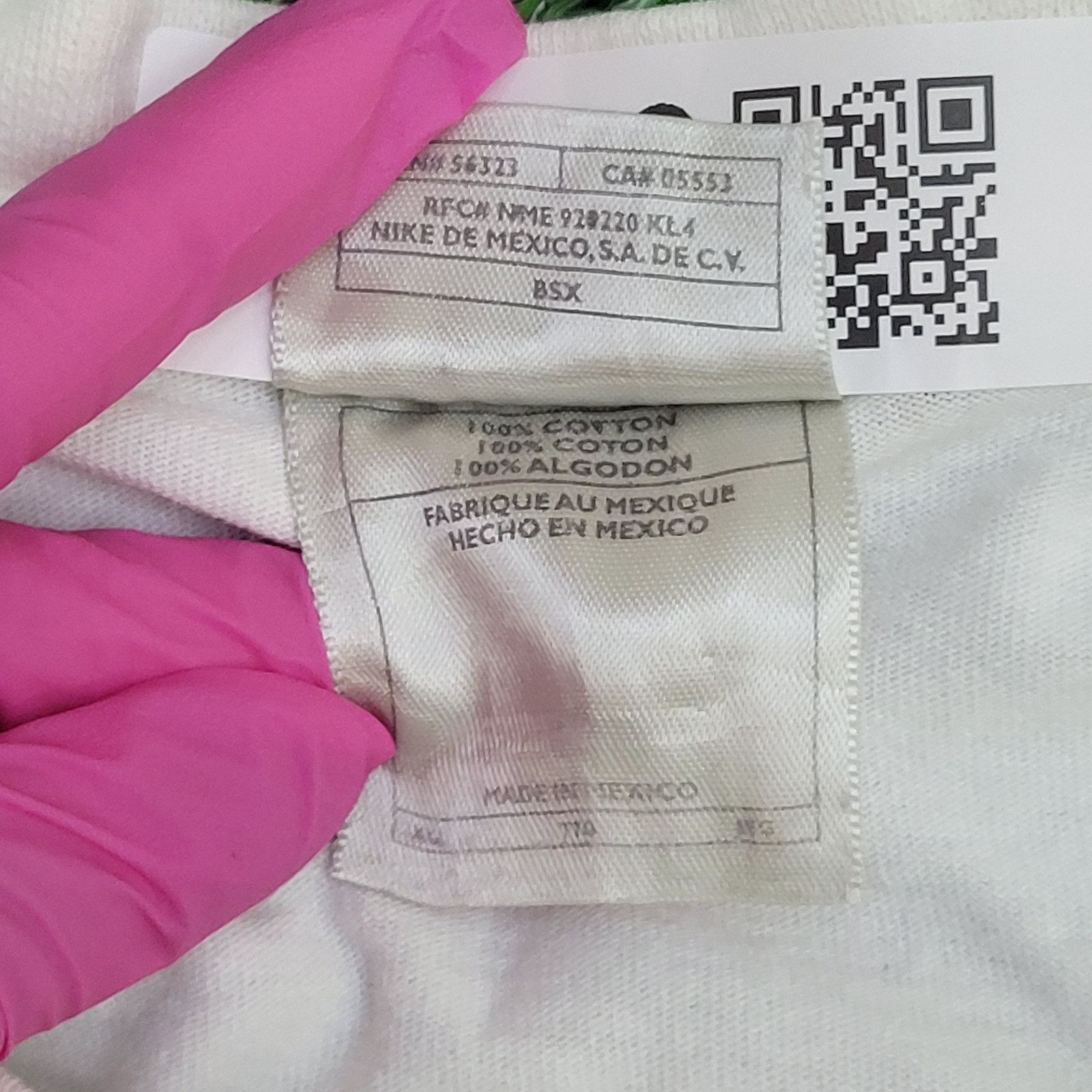 Nike Vintage Y2K NIKE Center Swoosh Shirt 2XL 28x29 White Baggy Size US XXL / EU 58 / 5 - 8 Thumbnail