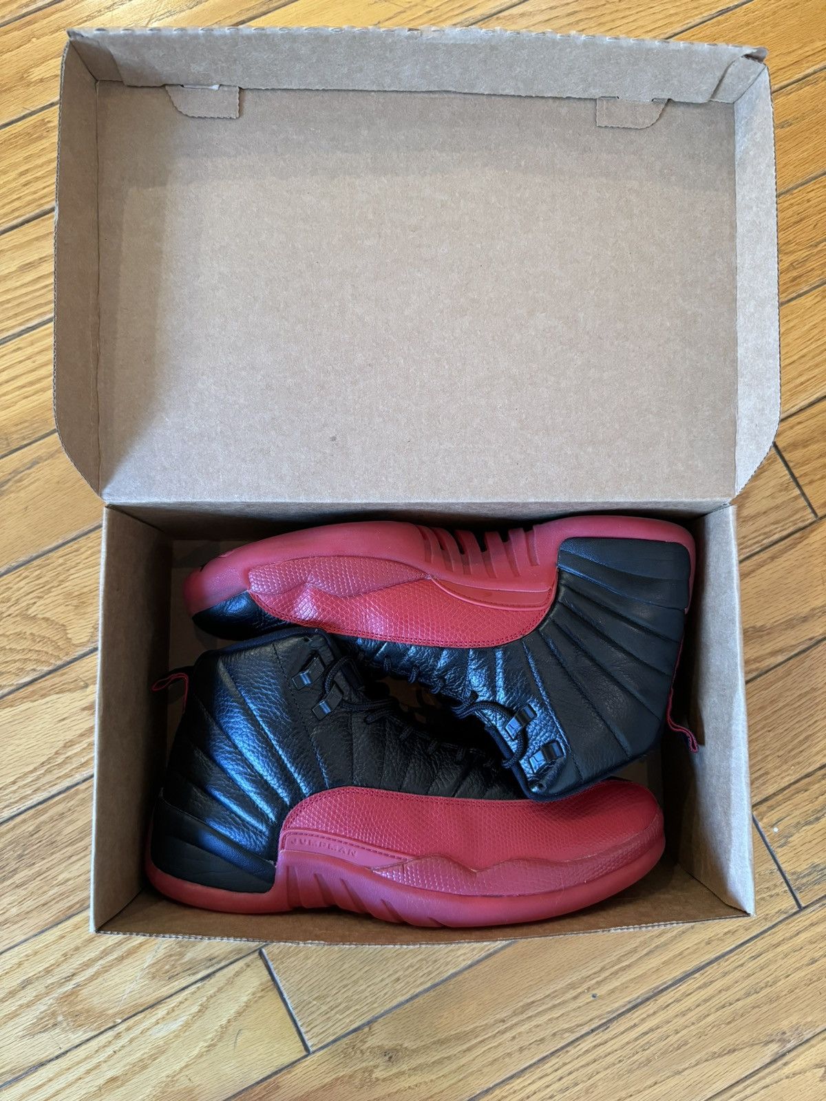 Jordan Brand 2016 Jordan 12 Retro ‘Flu Game’ Size US 13 / EU 46 - 6 Thumbnail