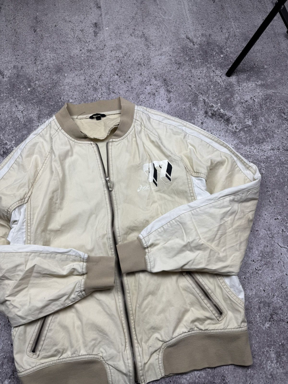 Asics Vintage ASICS 90’s Japan 77 Bomber Jacker Archive Rare Size US M / EU 48-50 / 2 - 4 Thumbnail