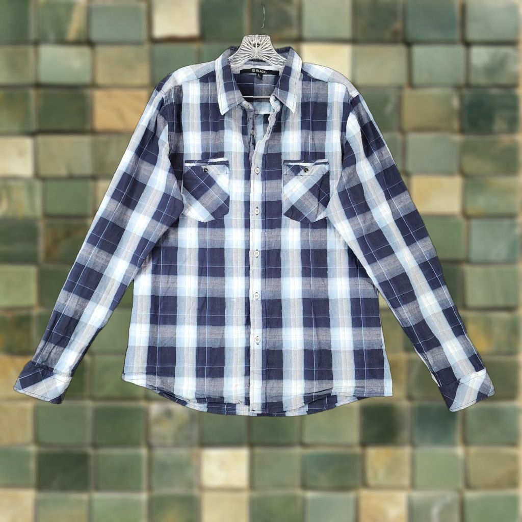 Vintage CJ Black Mens Button-Up Shirt Plaid Long Sleeve Slim Fit Size L Blue Size US L / EU 52-54 / 3 - 1 Thumbnail