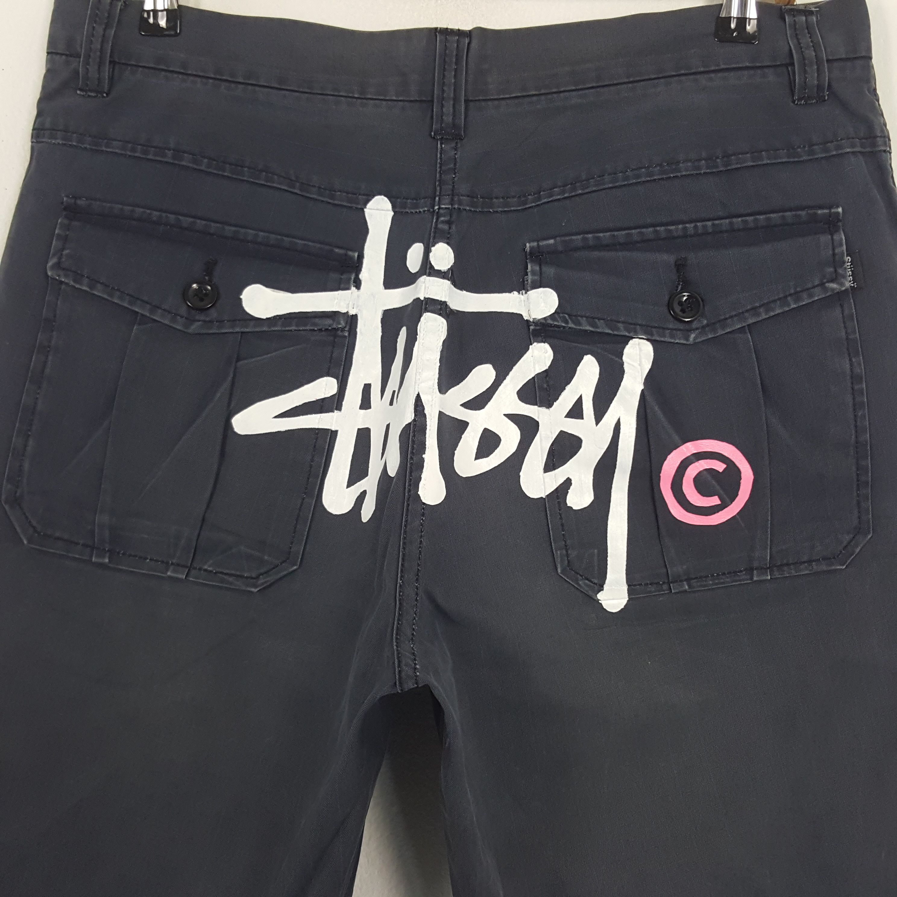 Stussy × Vintage Vintage Stussy USA Custom Art Logo Short Pants Size US 33 - 2 Thumbnail