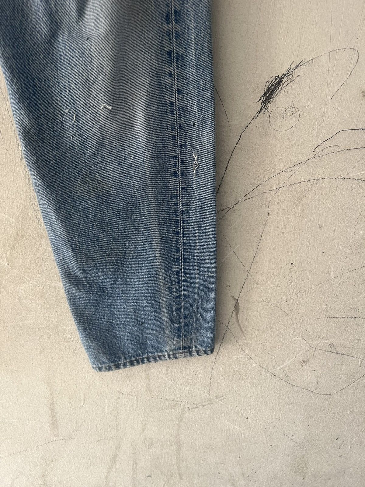 Japanese Brand × Levi's Vintage Clothing × Vintage THRASHED🔥VINTAGE LEVIS 501 RIPPED DENIM KURT KOBAIN Size US 30 / EU 46 - 9 Thumbnail