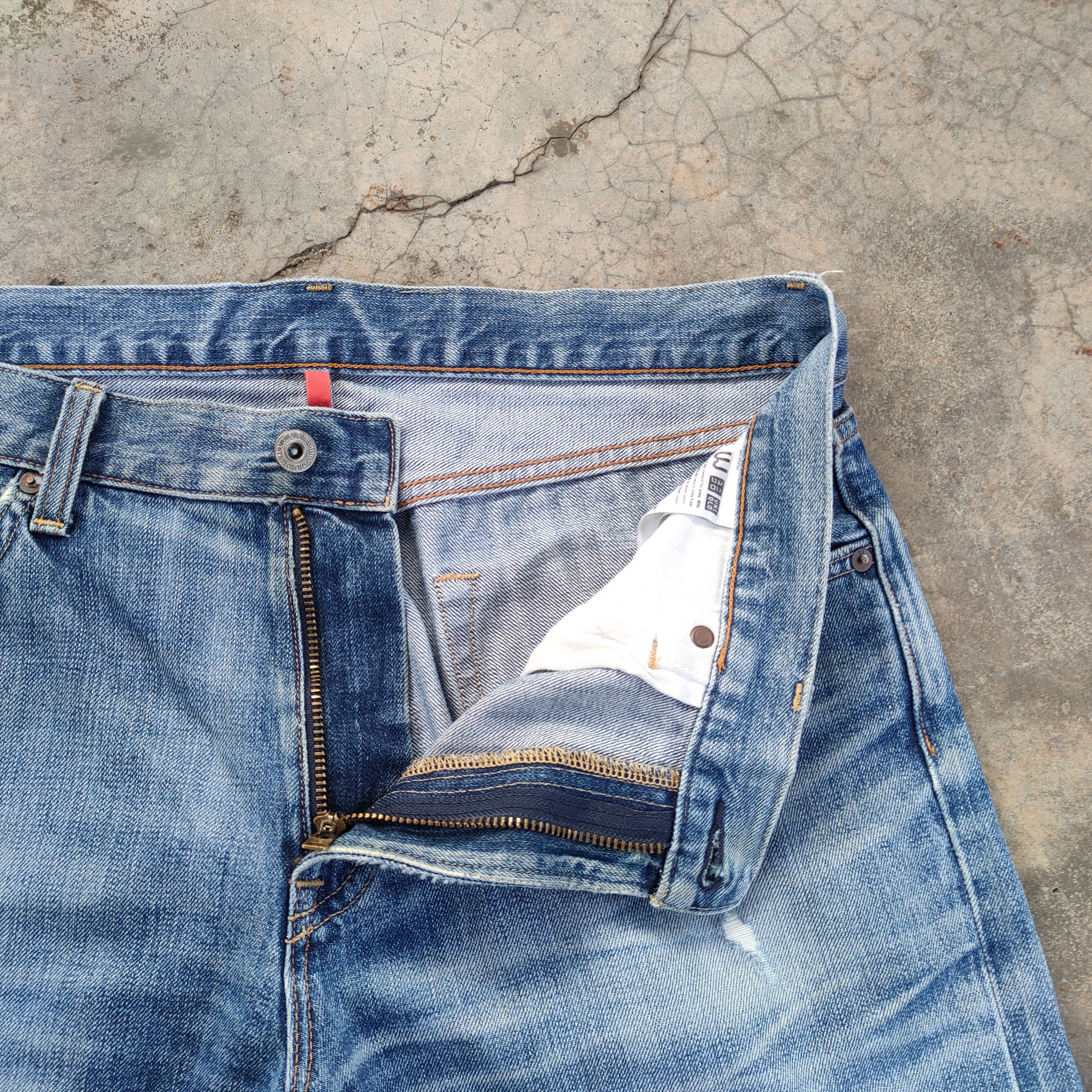Japanese Brand JAPANESE VINTAGE FADED DISTRESSED DENIM JEAN PANTS Size US 34 / EU 50 - 6 Thumbnail