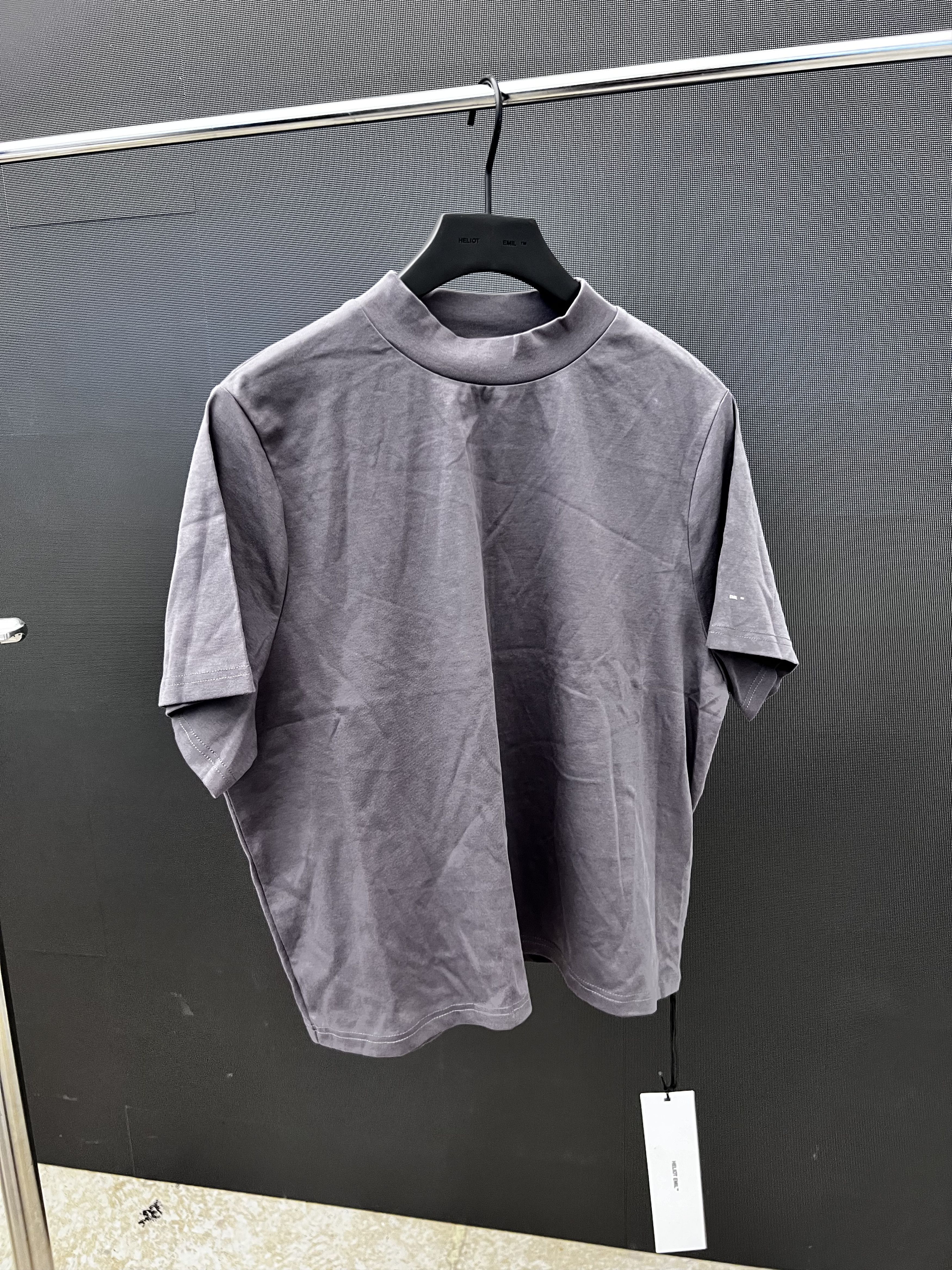Heliot Emil CROPPED T-SHIRT Size US M / EU 48-50 / 2 - 1 Thumbnail