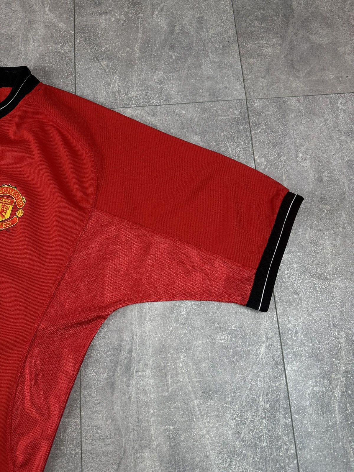 Other Manchester United 2000/02 Home Soccer Football Retro Jersey Size US XL / EU 56 / 4 - 2 Thumbnail