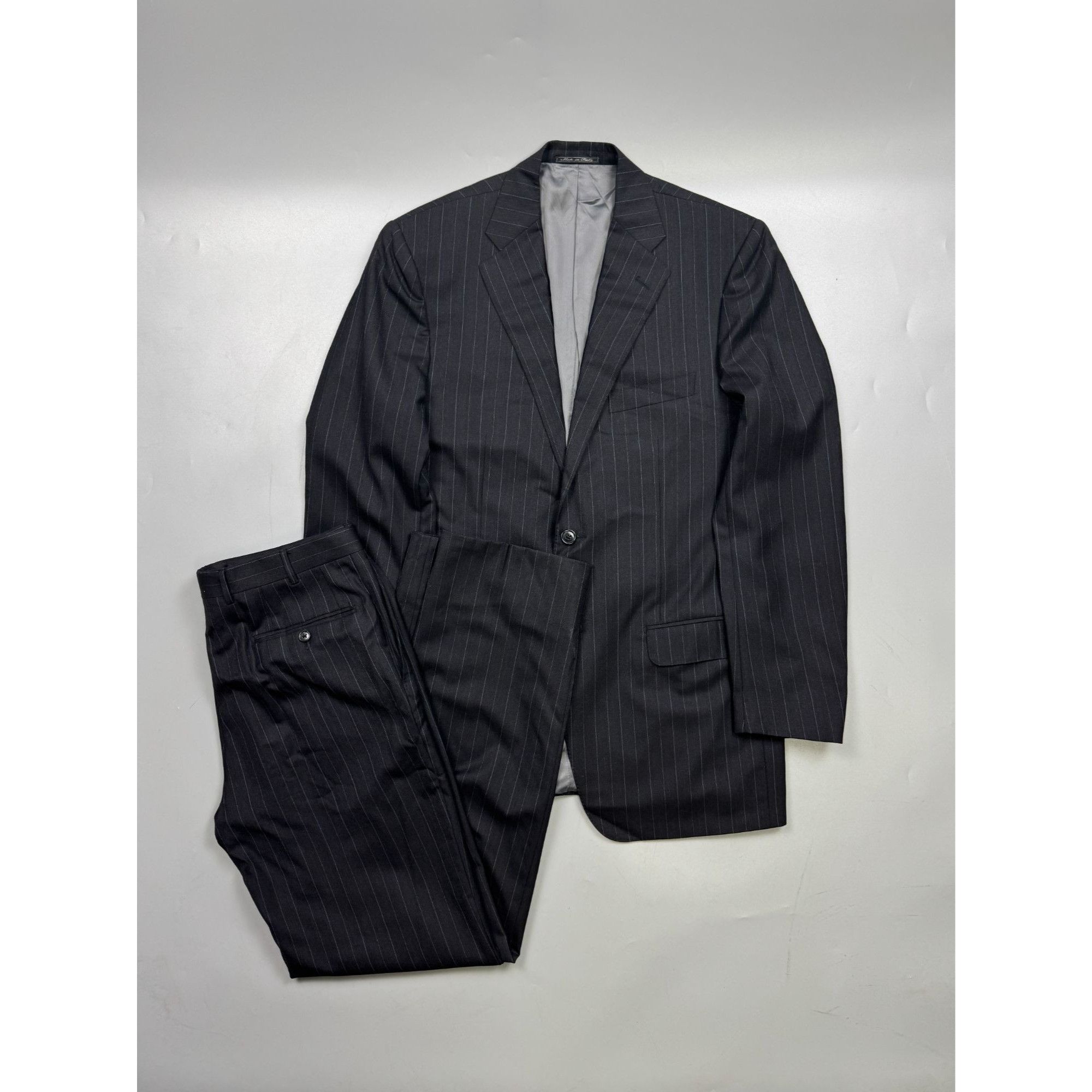 Corneliani Corneliani 120’S Extrafine Merino’s Wool Suit (Y1273) Size 44L - 1 Thumbnail