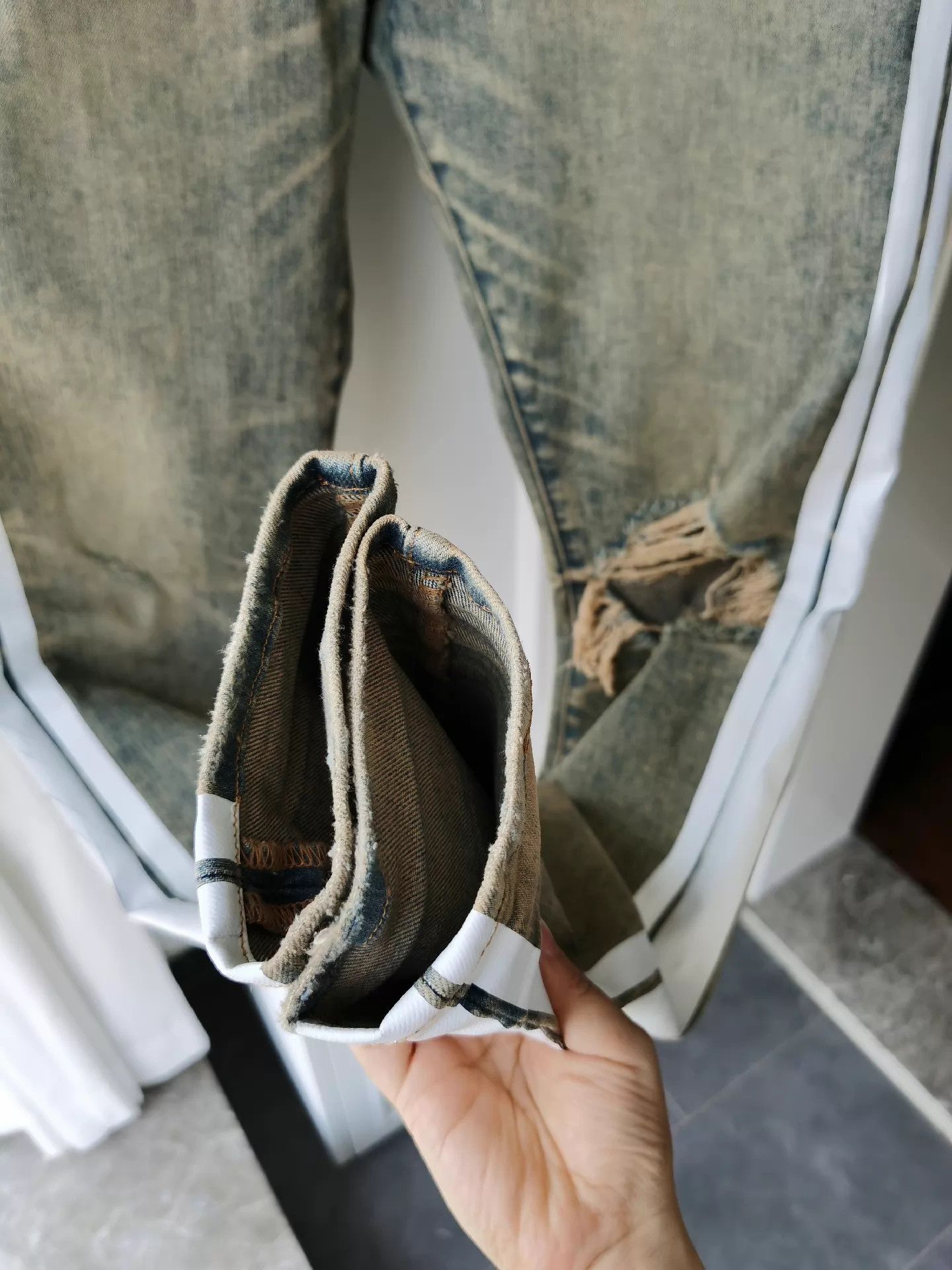 Amiri AMIRI Ripped Slim Jeans Size 32 Denim Hermes High Street King Size US 32 / EU 48 - 5 Thumbnail