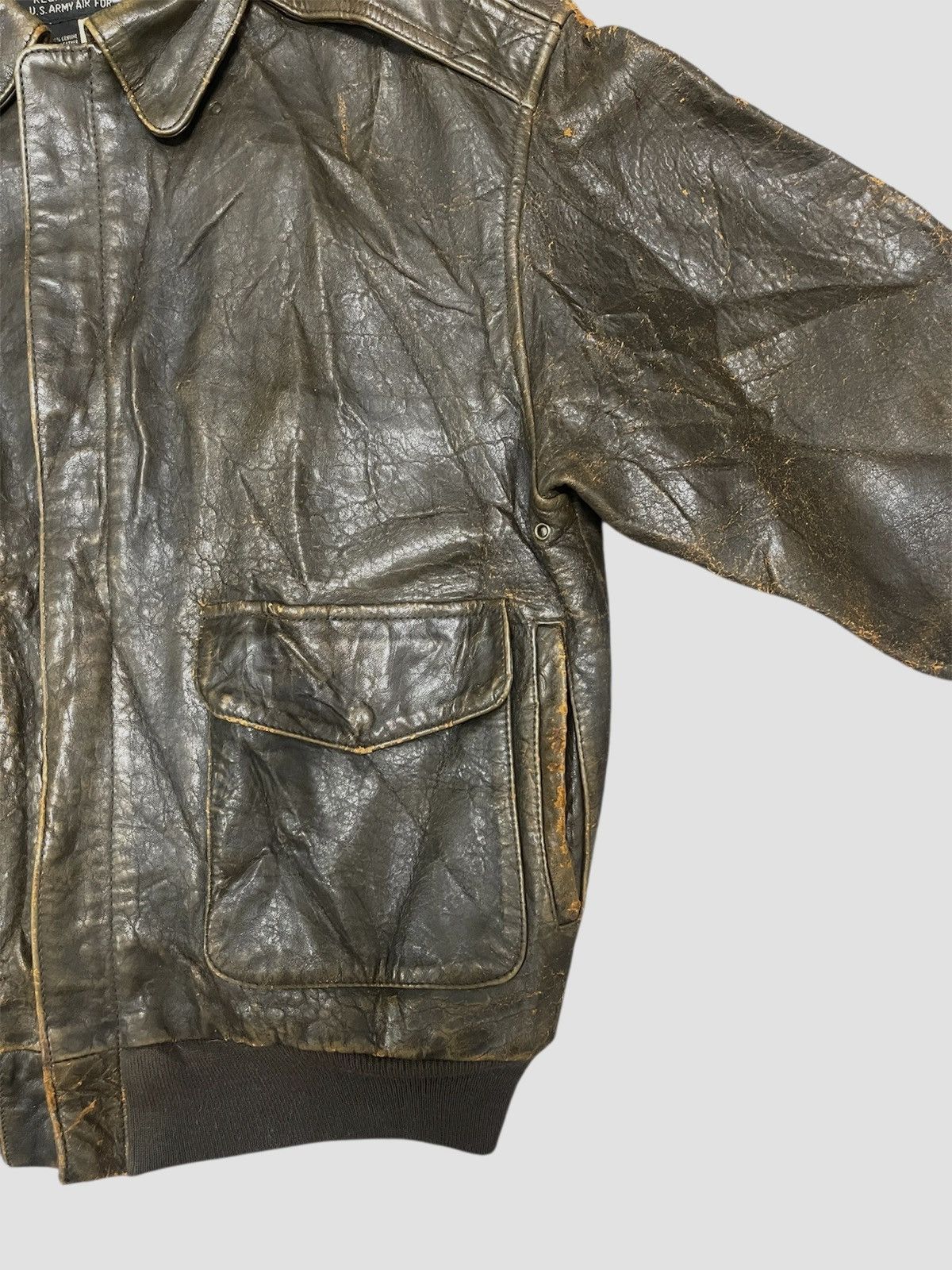 Avirex ‼️LASTDROP‼️Vintage Avirex A2 Military Cowhide Leather Jacket Size US M / EU 48-50 / 2 - 6 Thumbnail