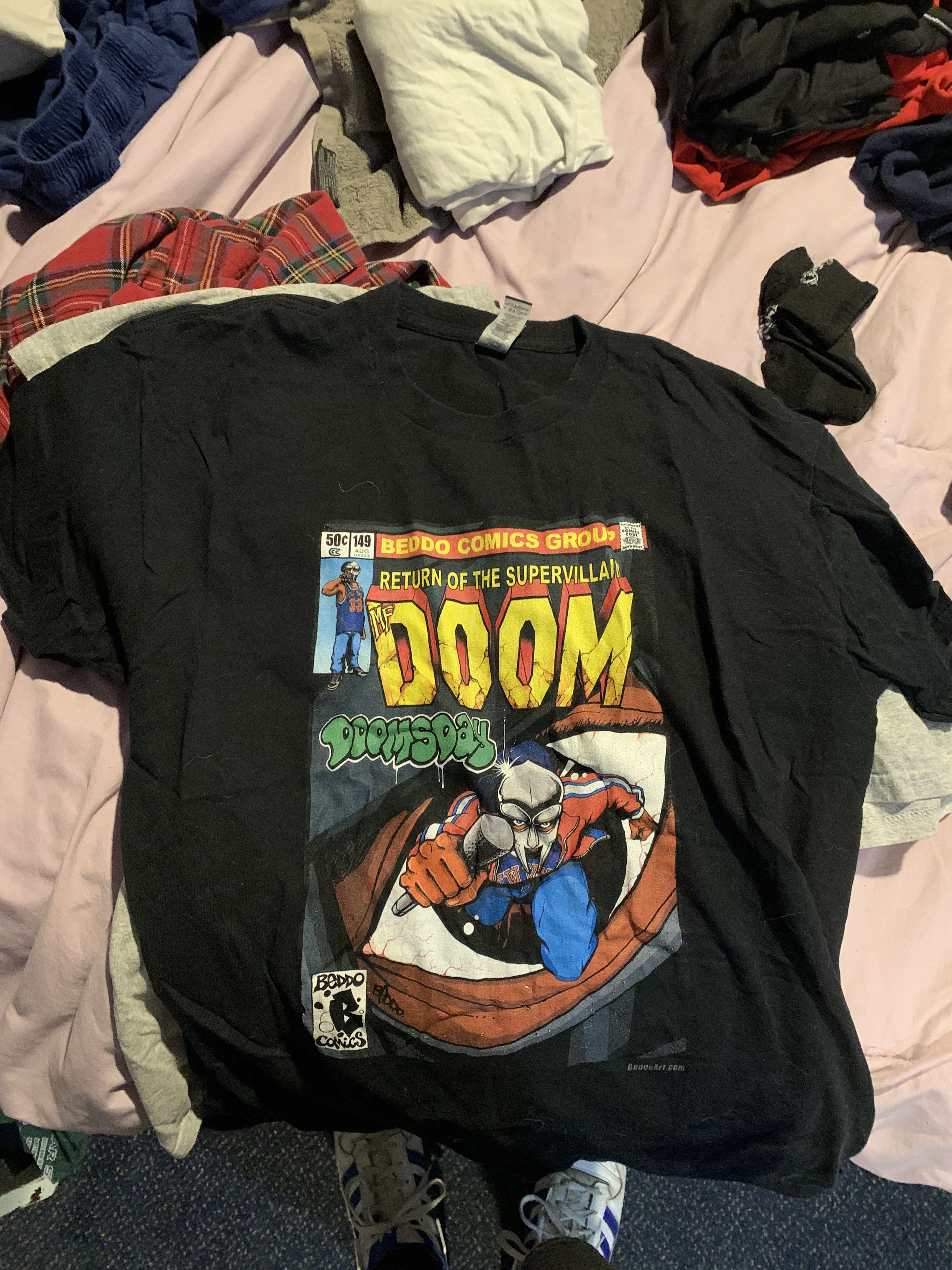 MF Doom × Rap Tees MF DOOM comic book tee Size US L / EU 52-54 / 3 - 1 Preview