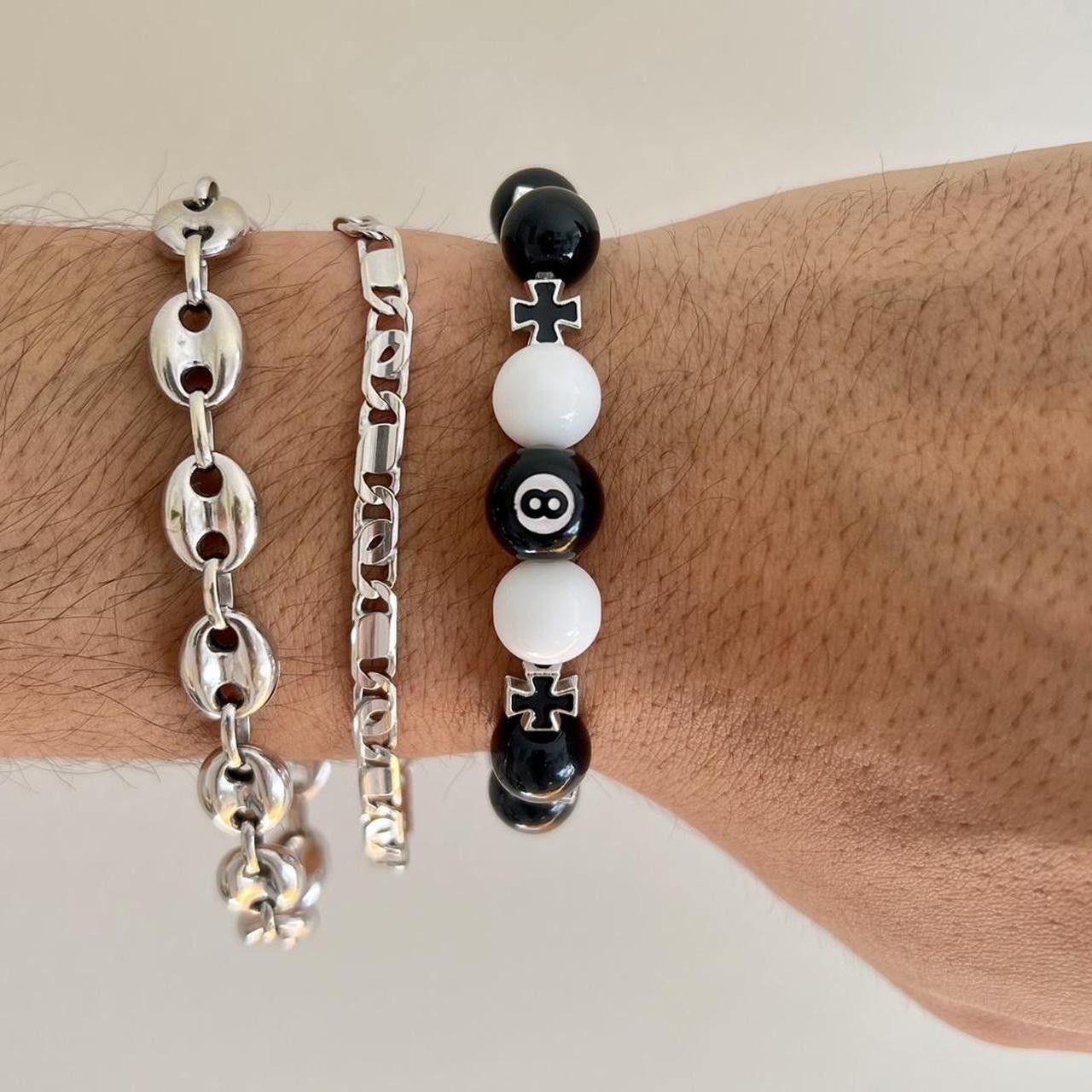 Other y2k style 8ball beaded black and white cross bracelet Size ONE SIZE - 4 Thumbnail