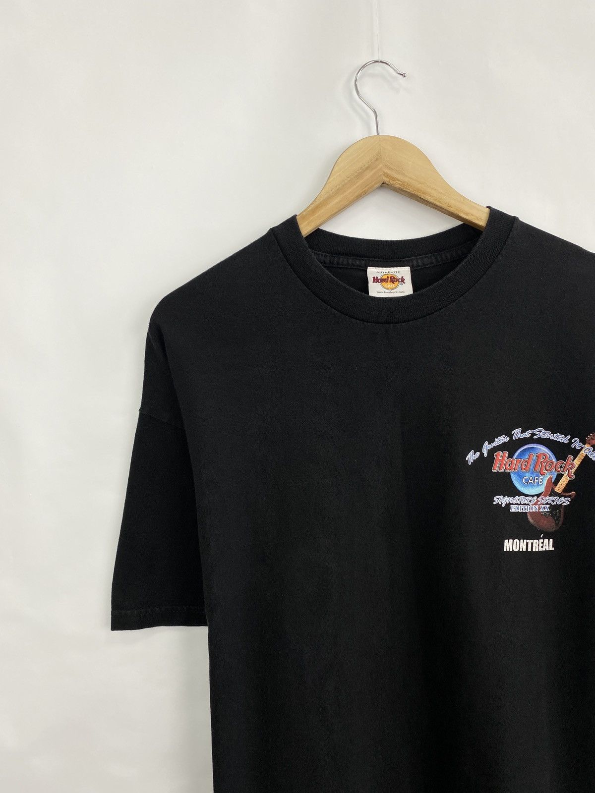 Hard Rock Cafe Vintage 90s Hard Rock Cafe Montreal T Shirt rare retro Y2K Size US XL / EU 56 / 4 - 6 Thumbnail