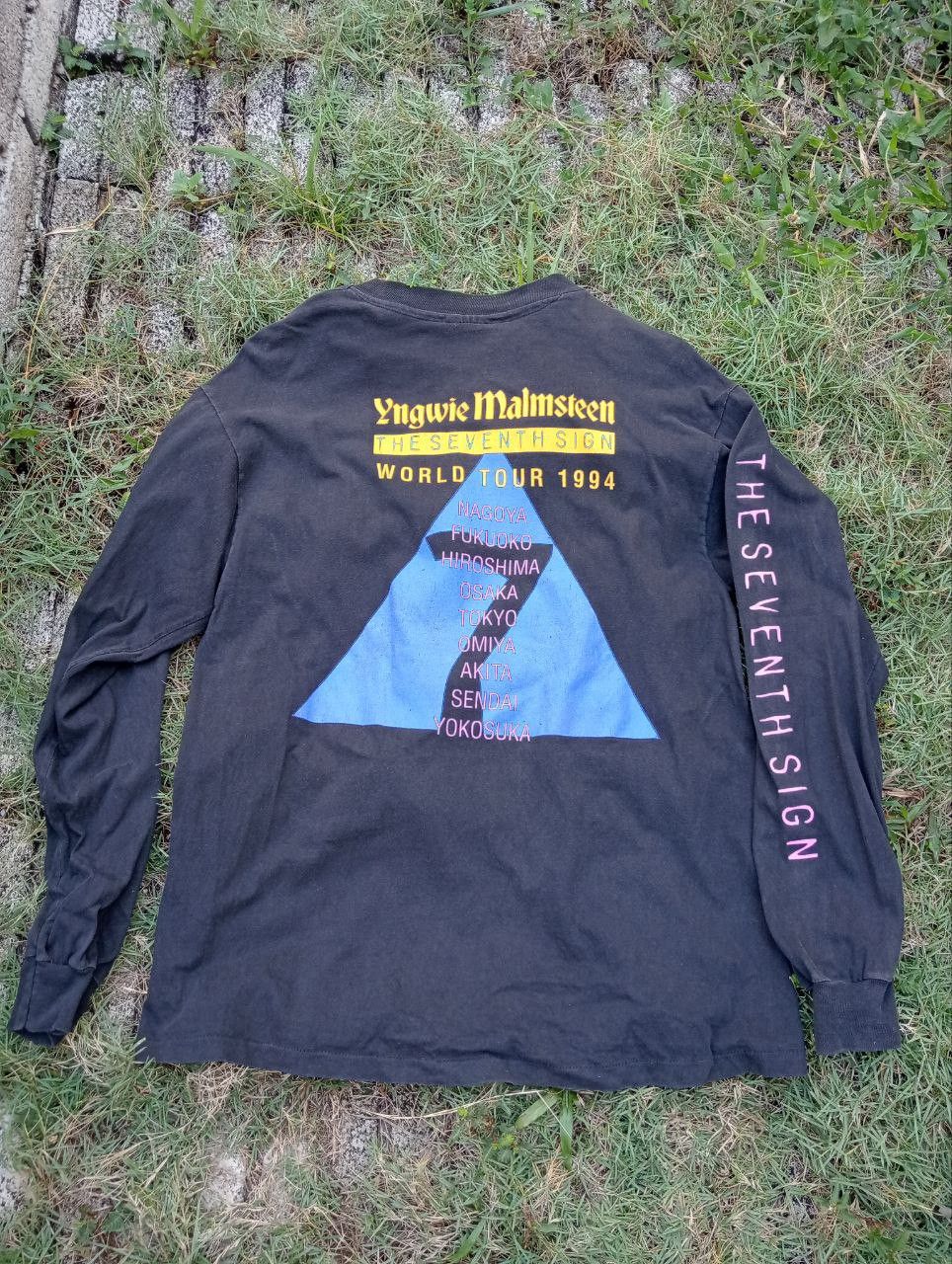 Band Tees Vintage 90s Yngwie Malmsteen The Seventh Sign Tees Size US L / EU 52-54 / 3 - 8 Thumbnail